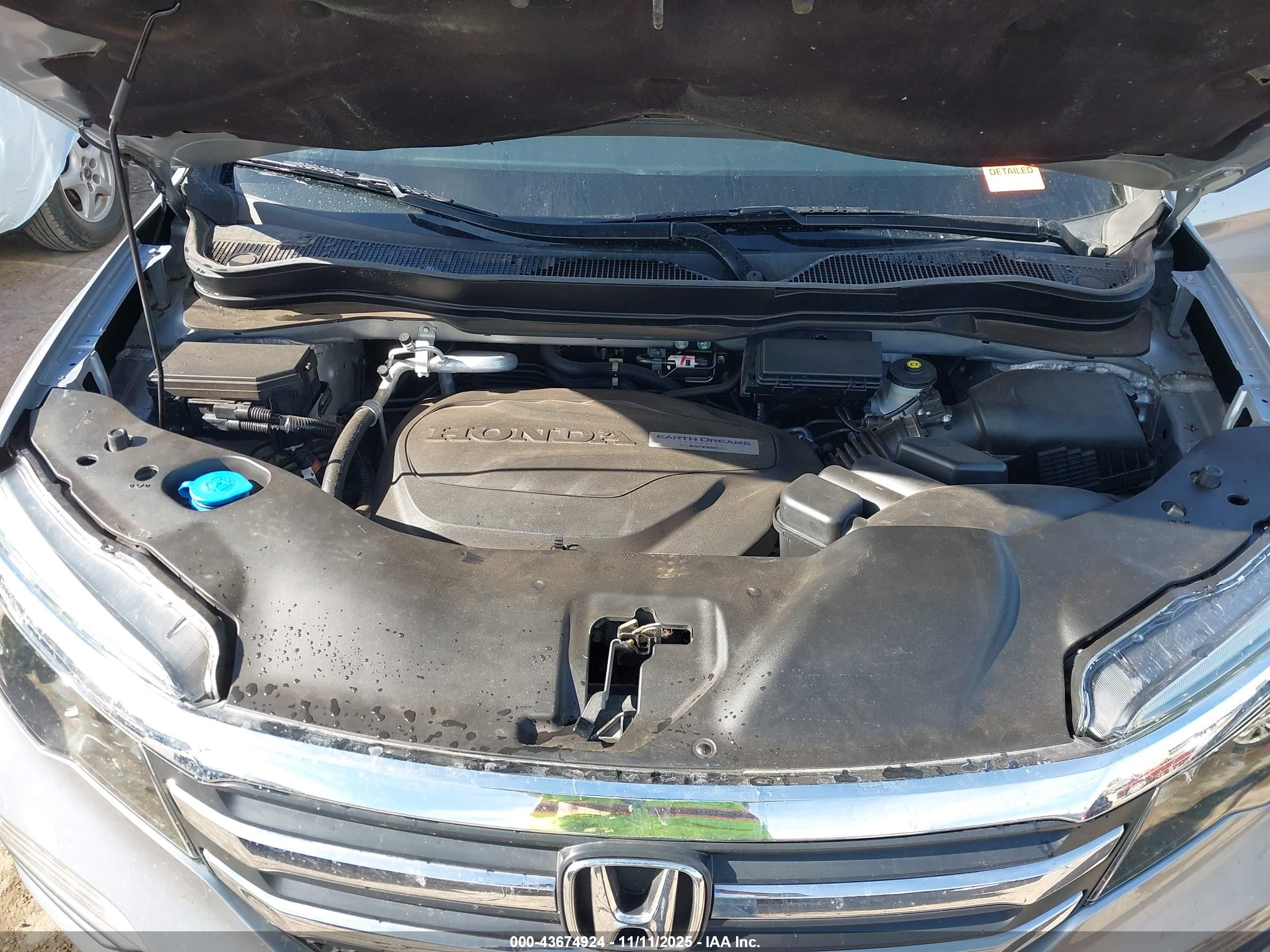 HONDA PILOT image 10
