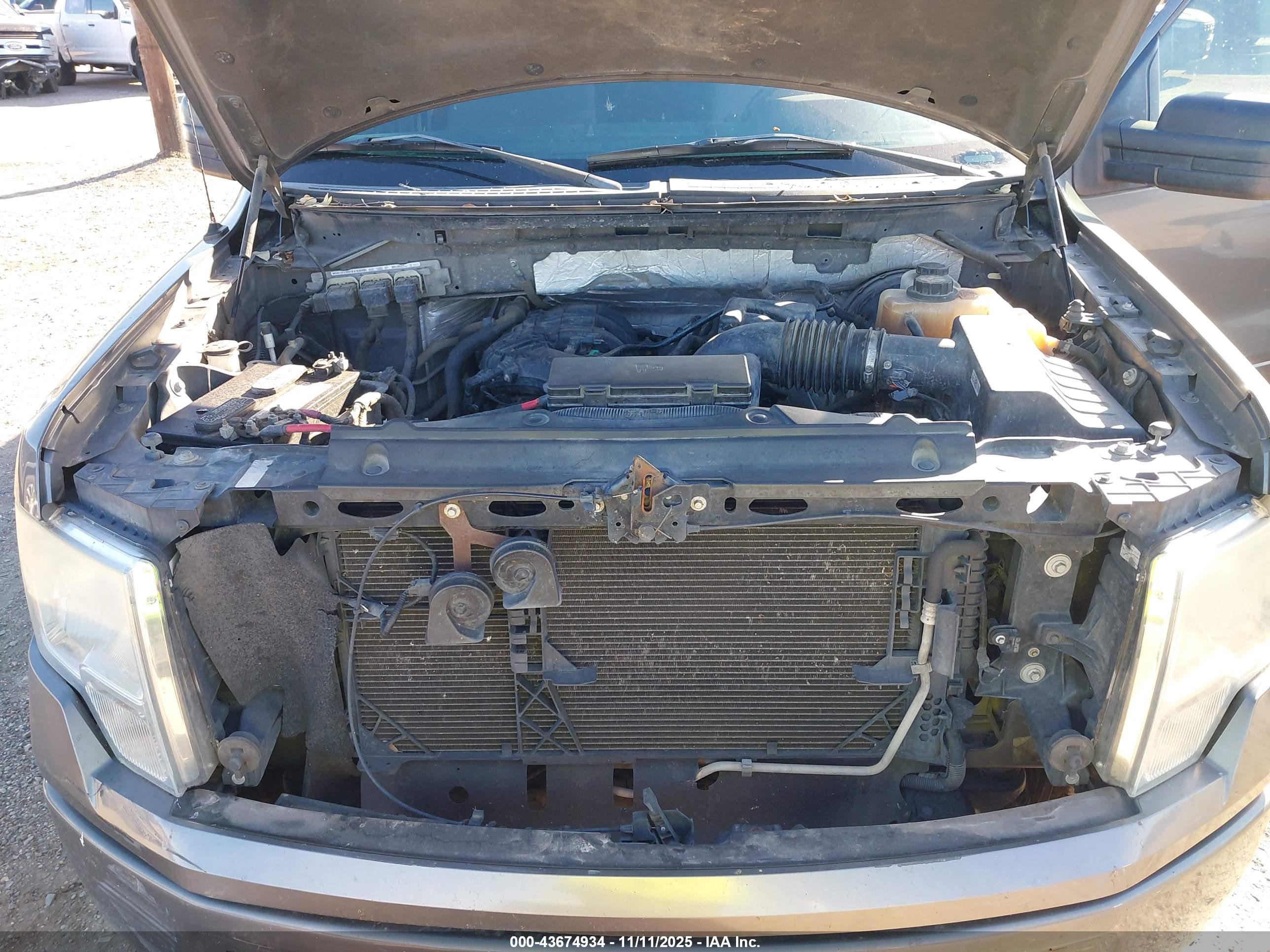 FORD F-150 image 10
