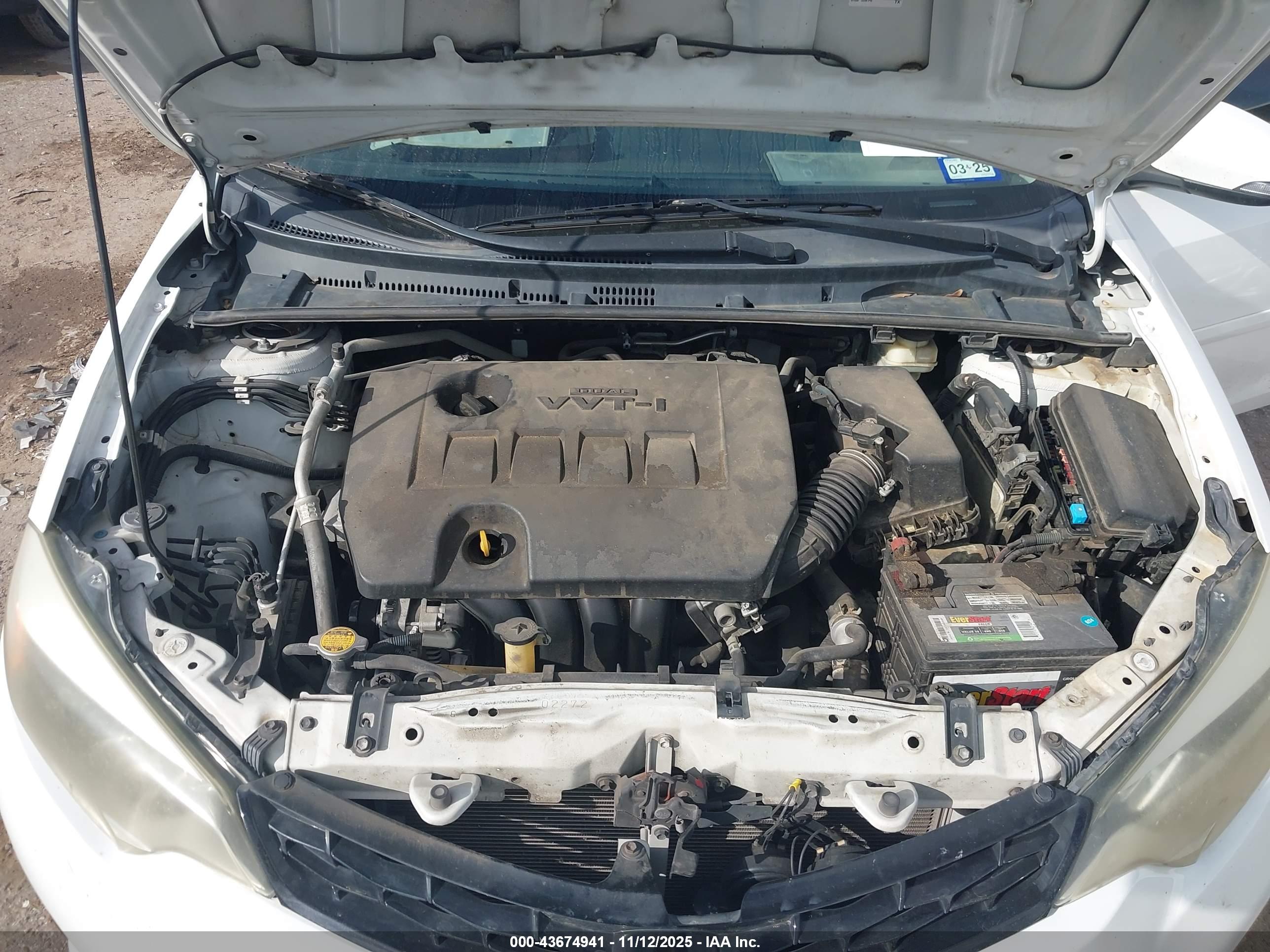 TOYOTA COROLLA image 10