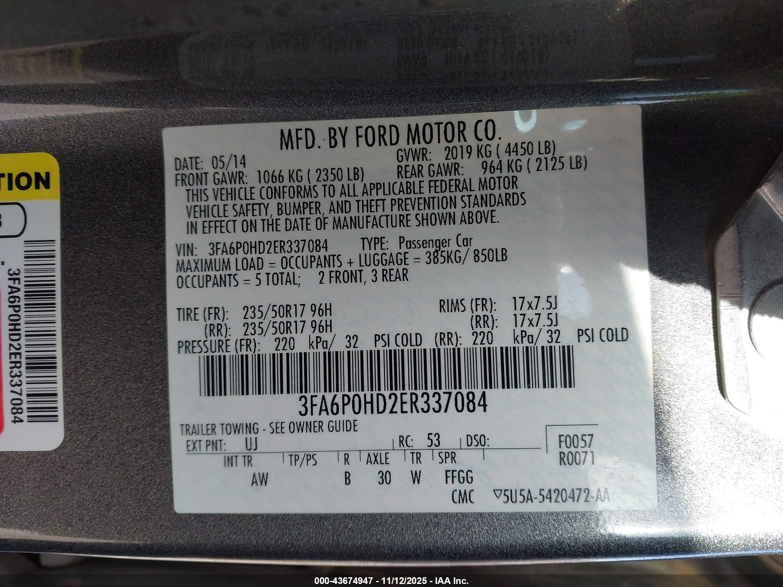 FORD FUSION image 9