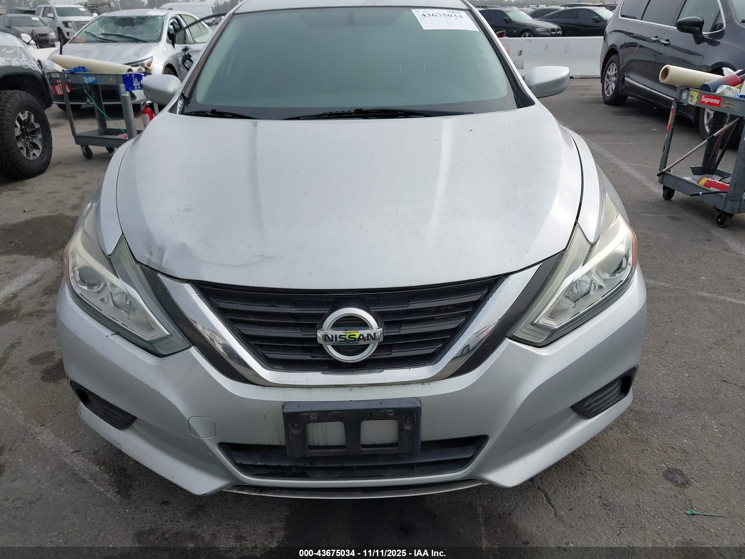 NISSAN ALTIMA image 6