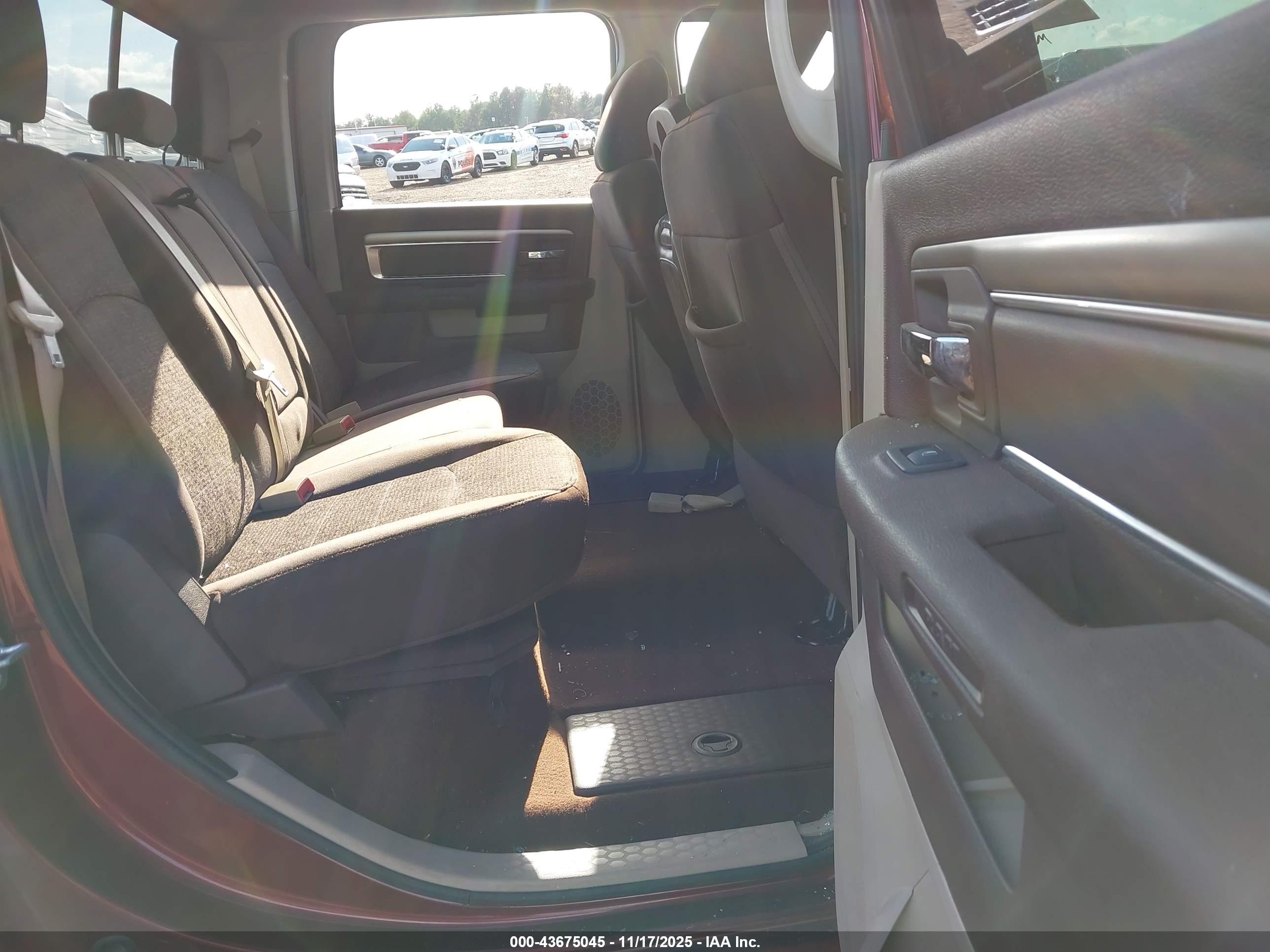 RAM 3500 image 7