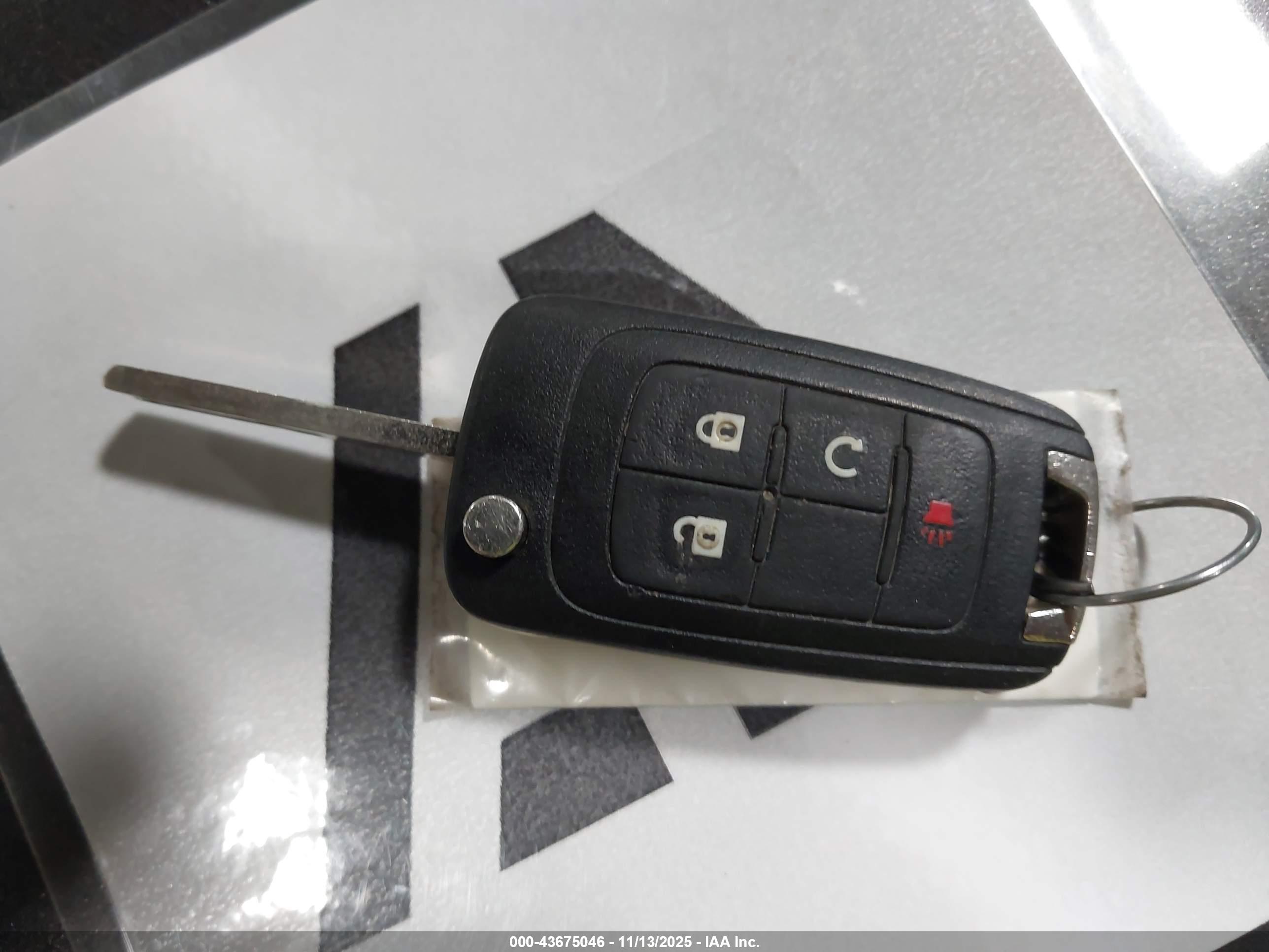 CHEVROLET EQUINOX image 11