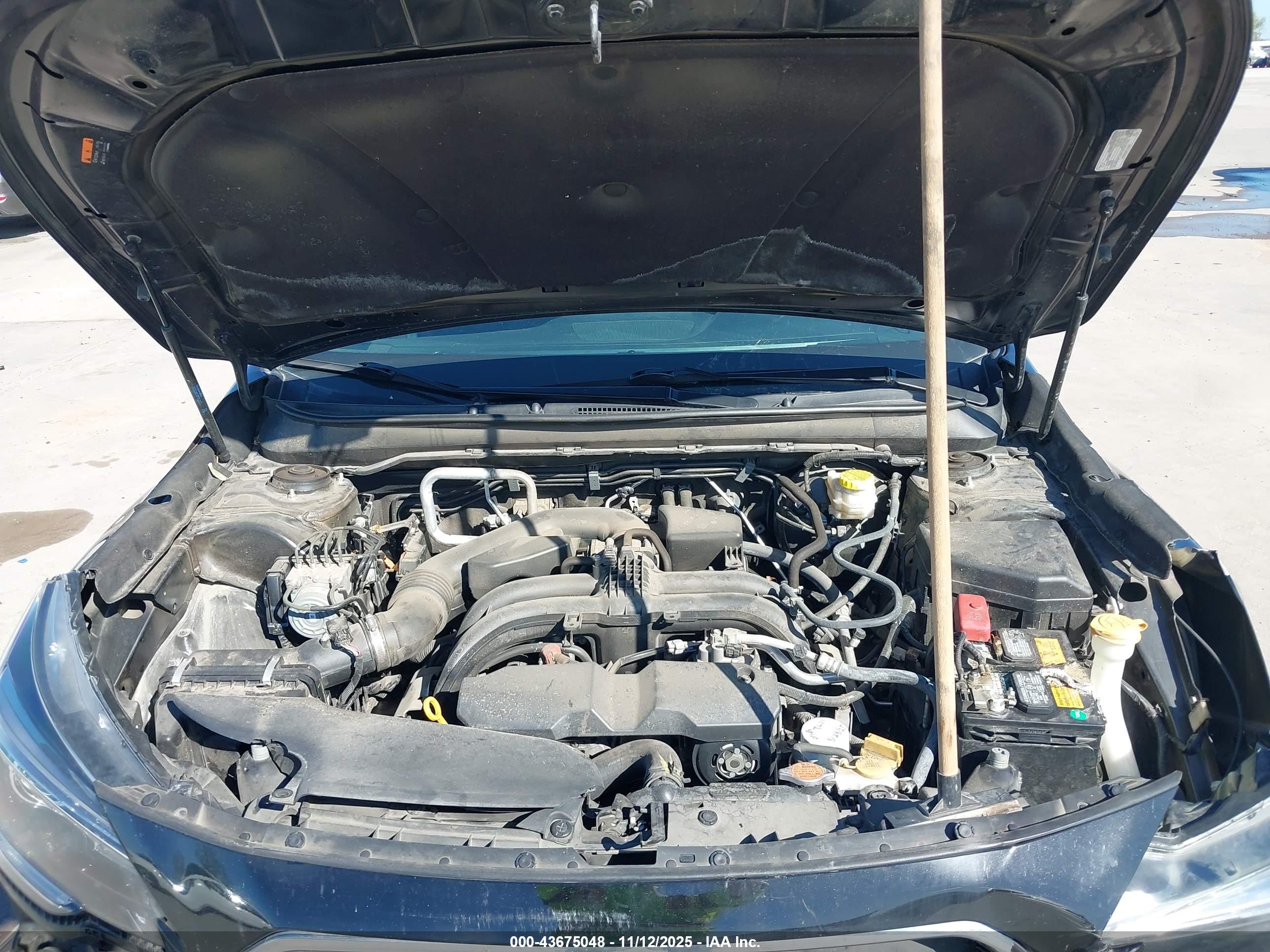 SUBARU OUTBACK image 10