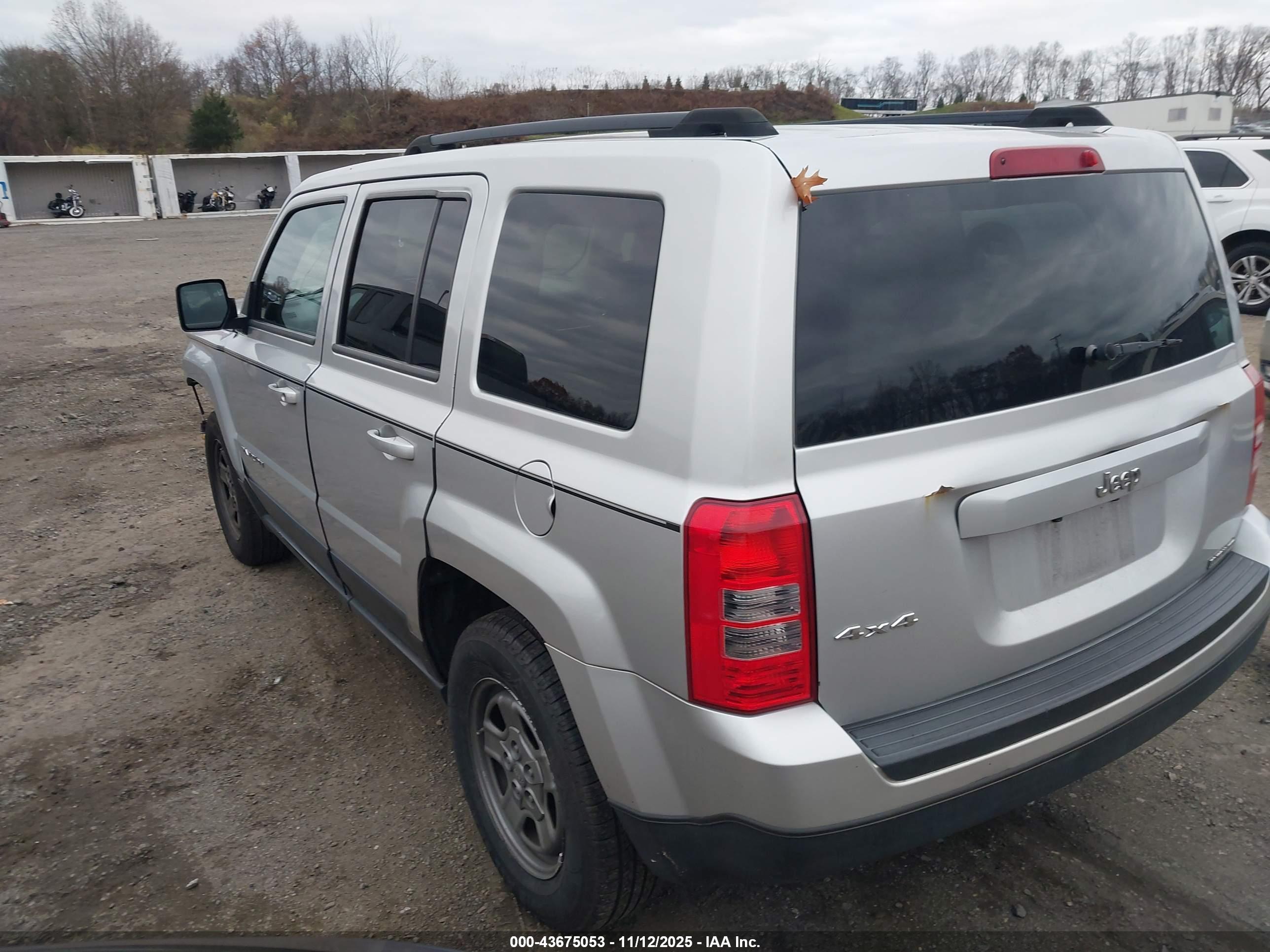 JEEP PATRIOT image 3