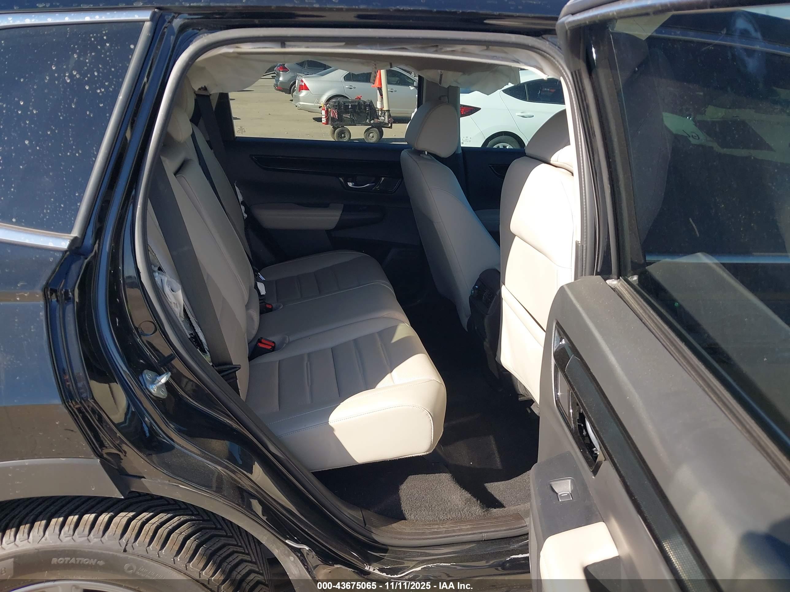 HONDA CR-V image 8