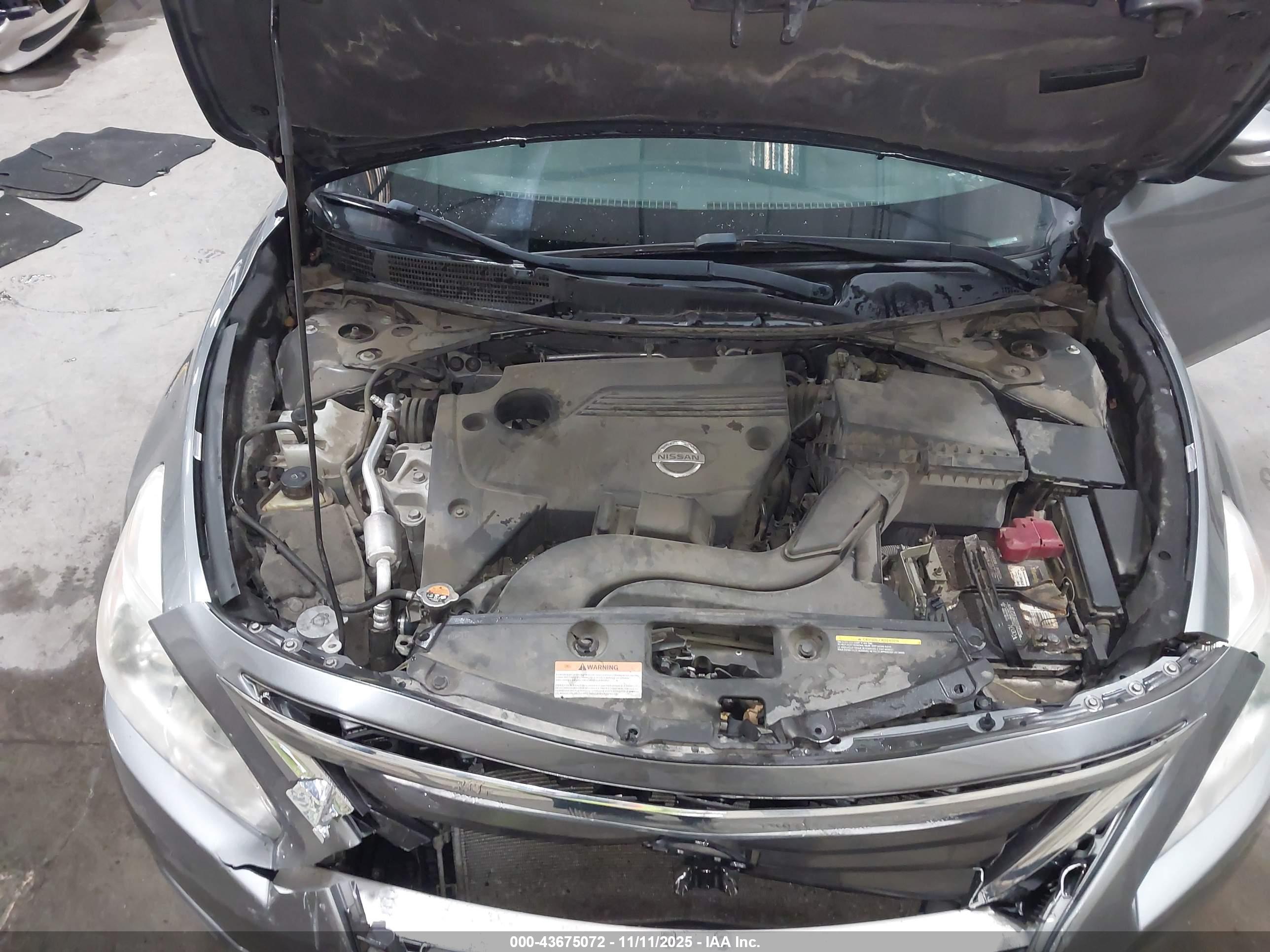 NISSAN ALTIMA image 10