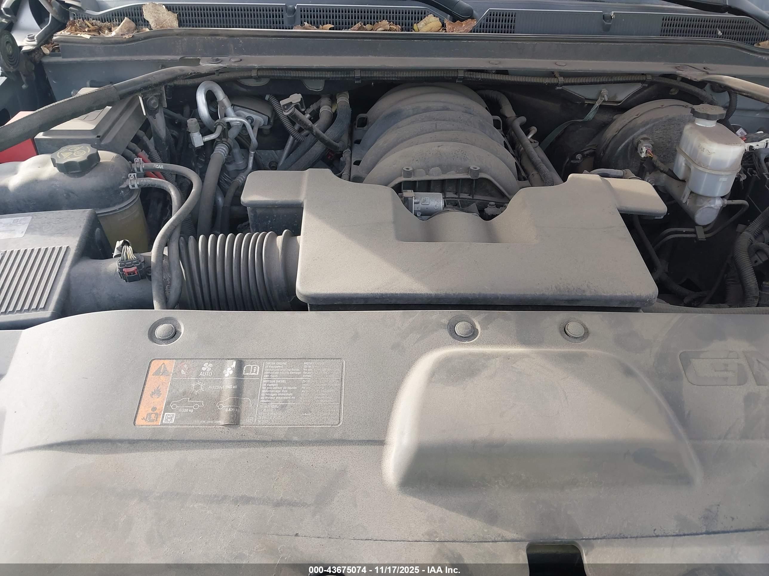 GMC YUKON image 10
