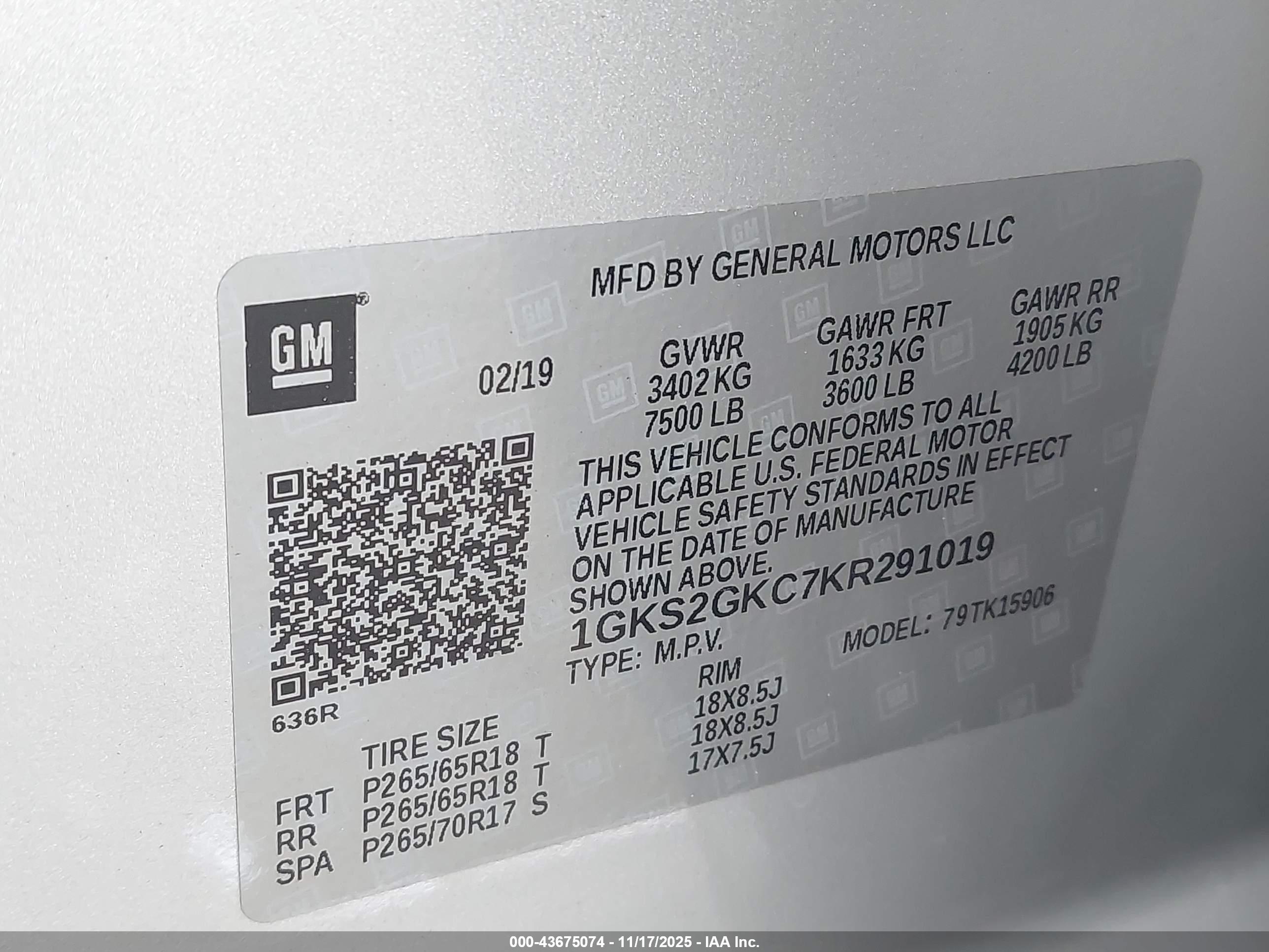 GMC YUKON image 9