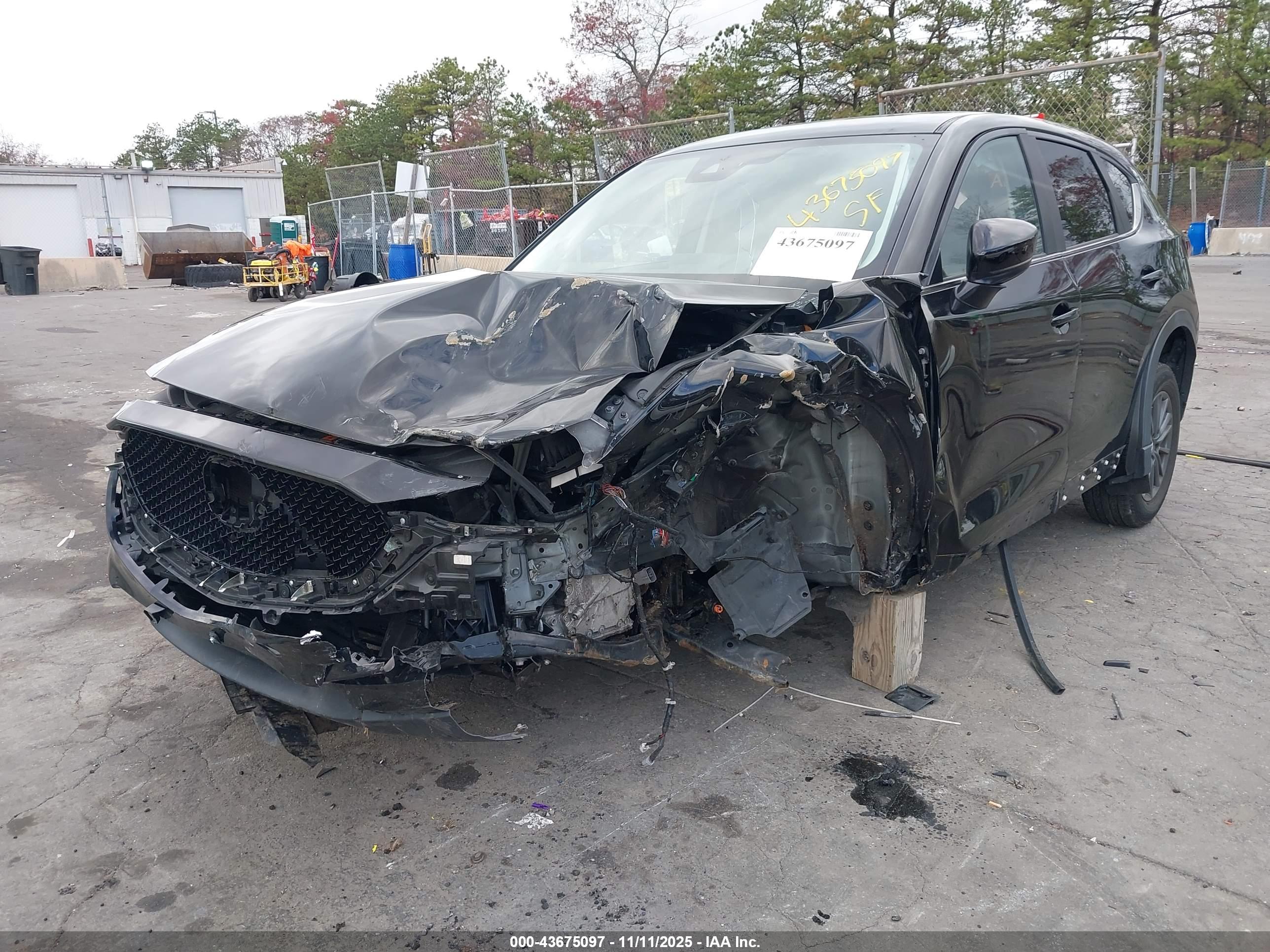 MAZDA CX-5 image 2