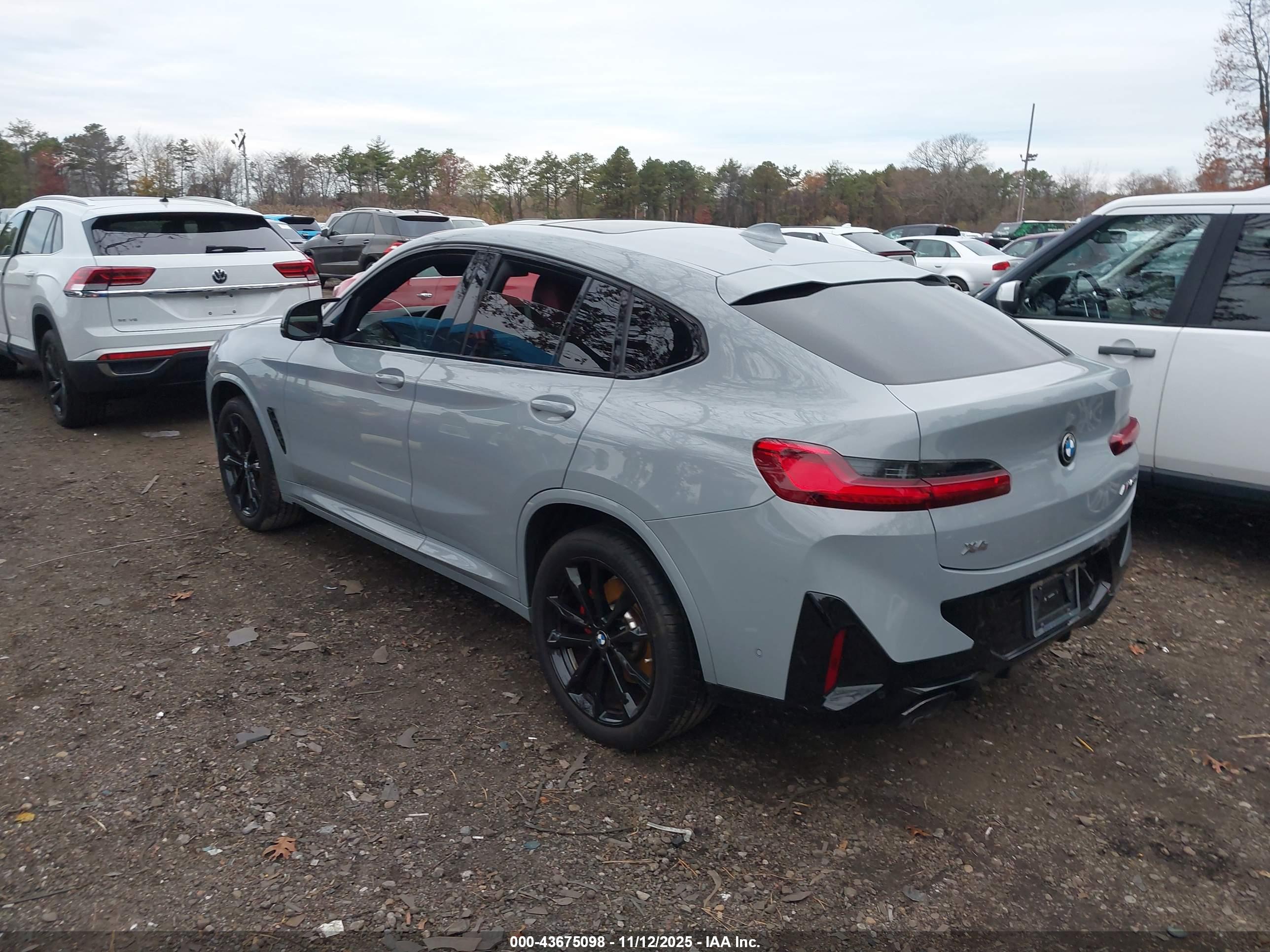 BMW X4 image 3