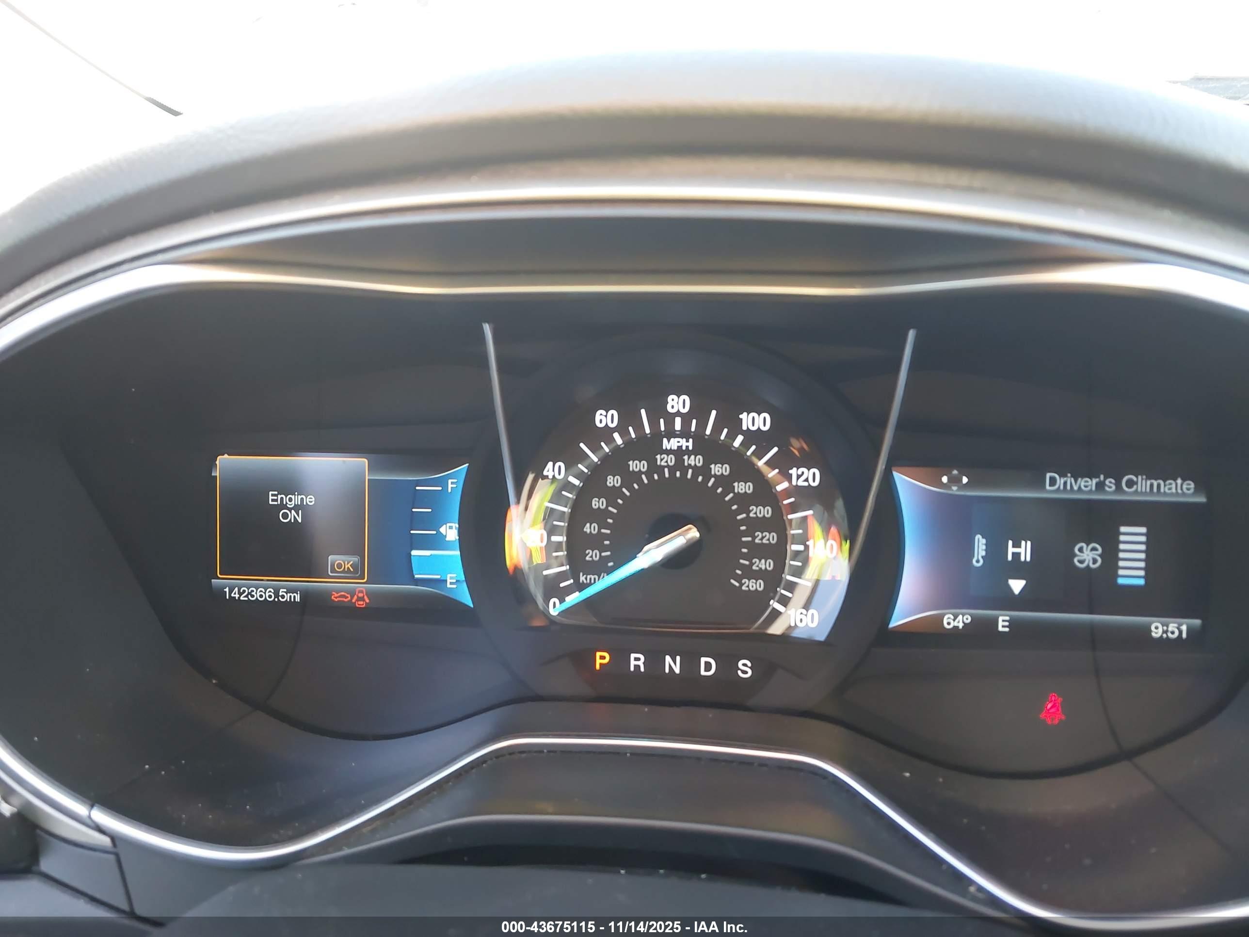 FORD FUSION image 7