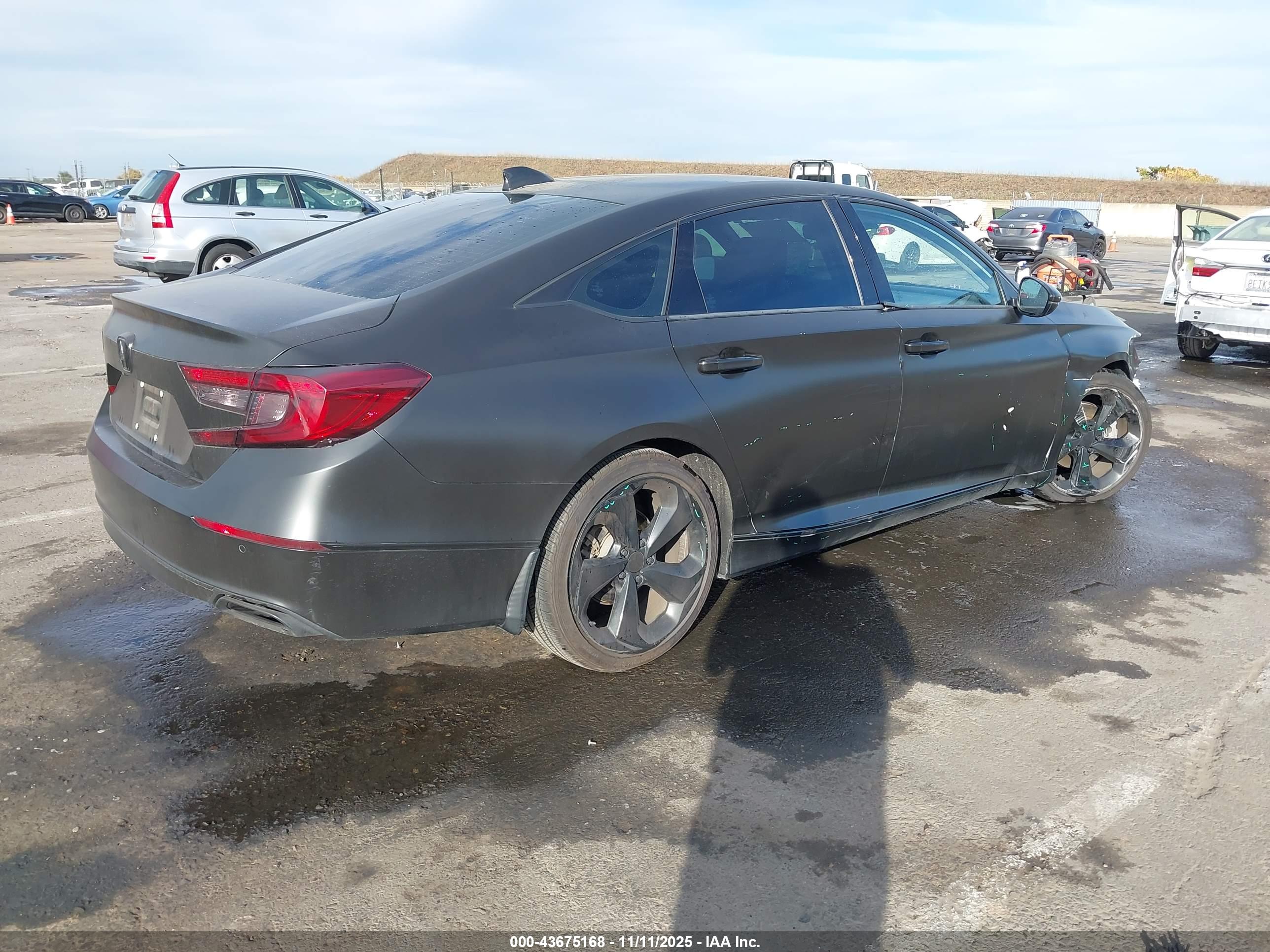 HONDA ACCORD image 4