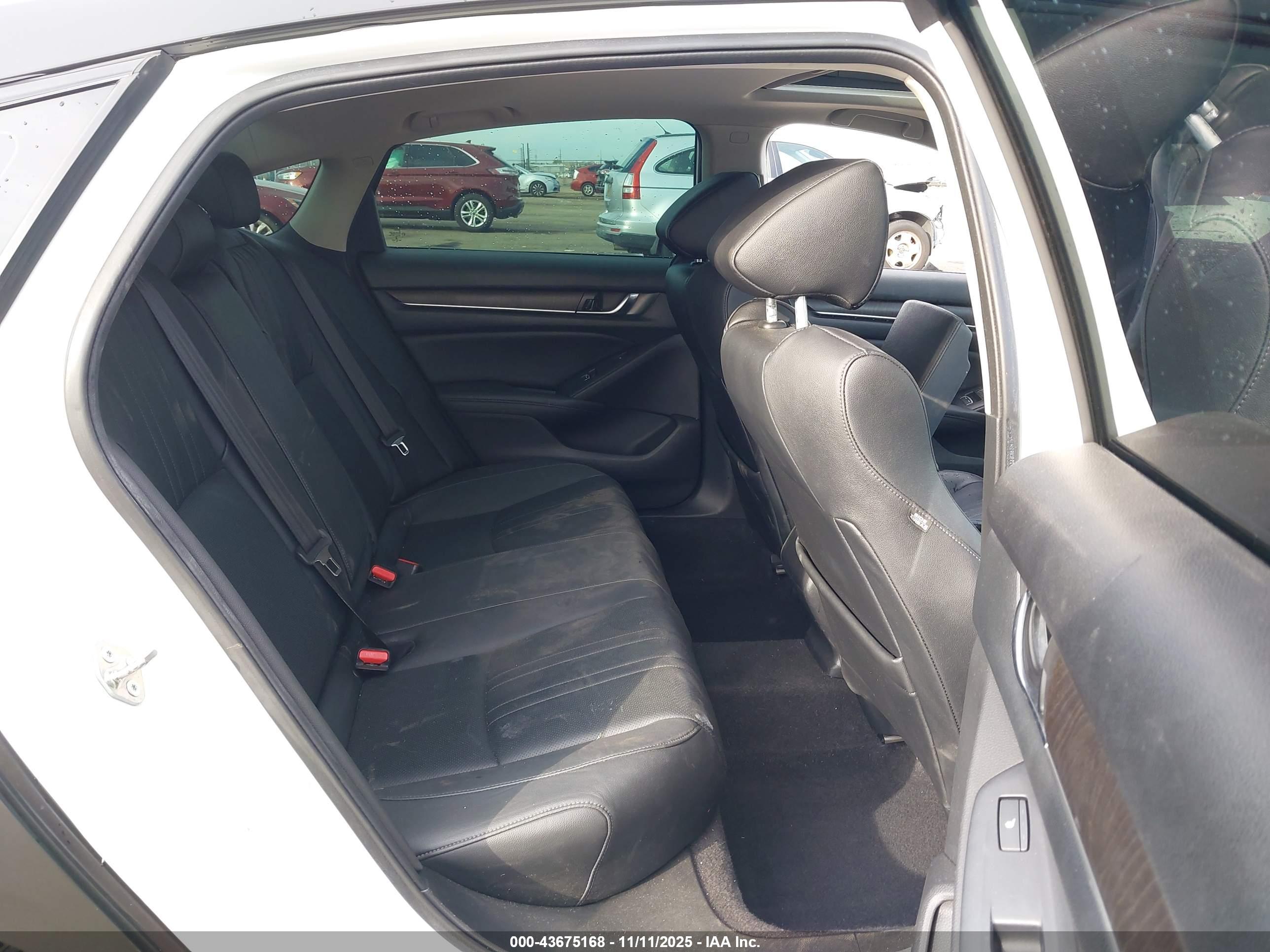 HONDA ACCORD image 8