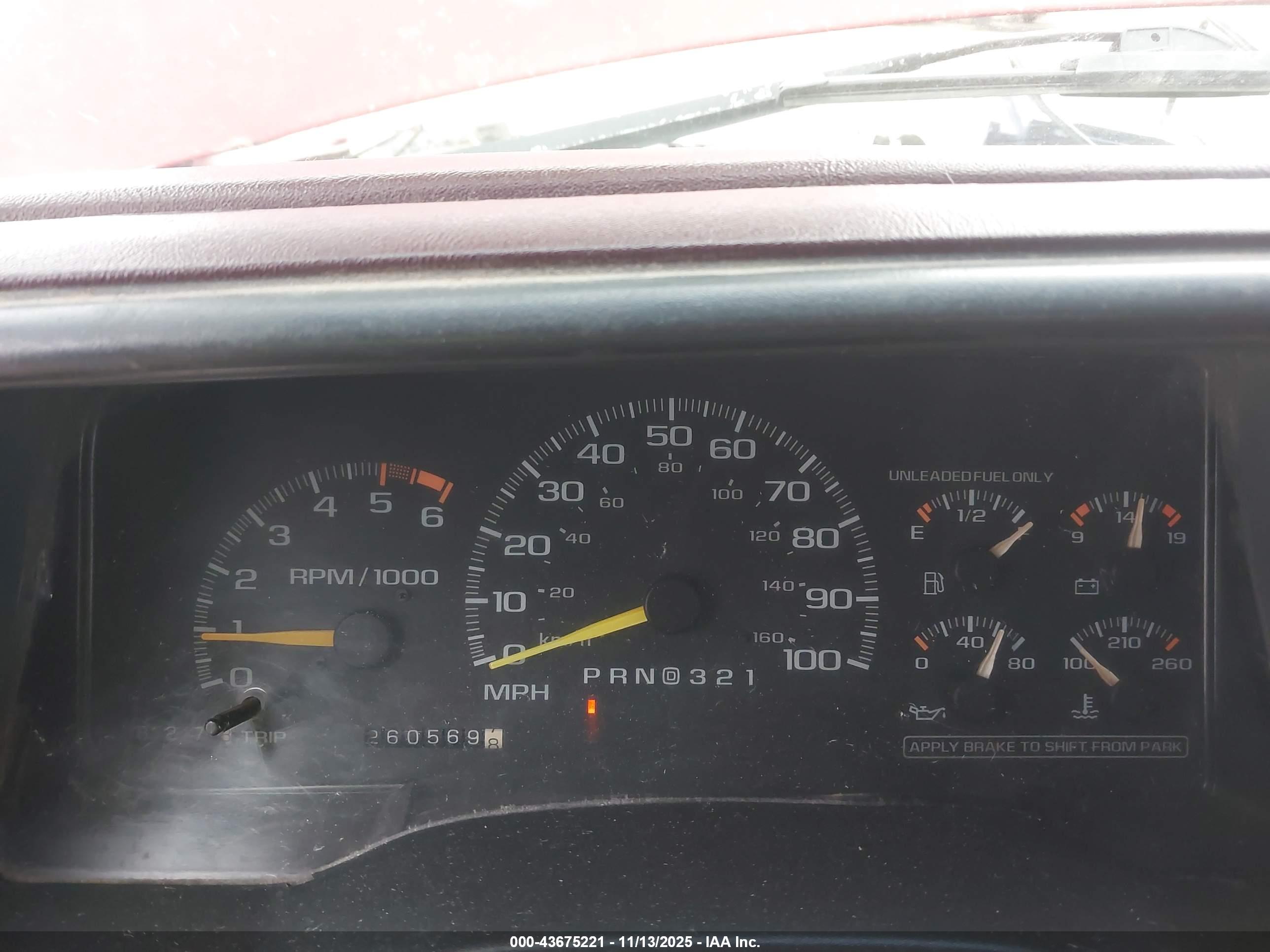 GMC SIERRA image 7