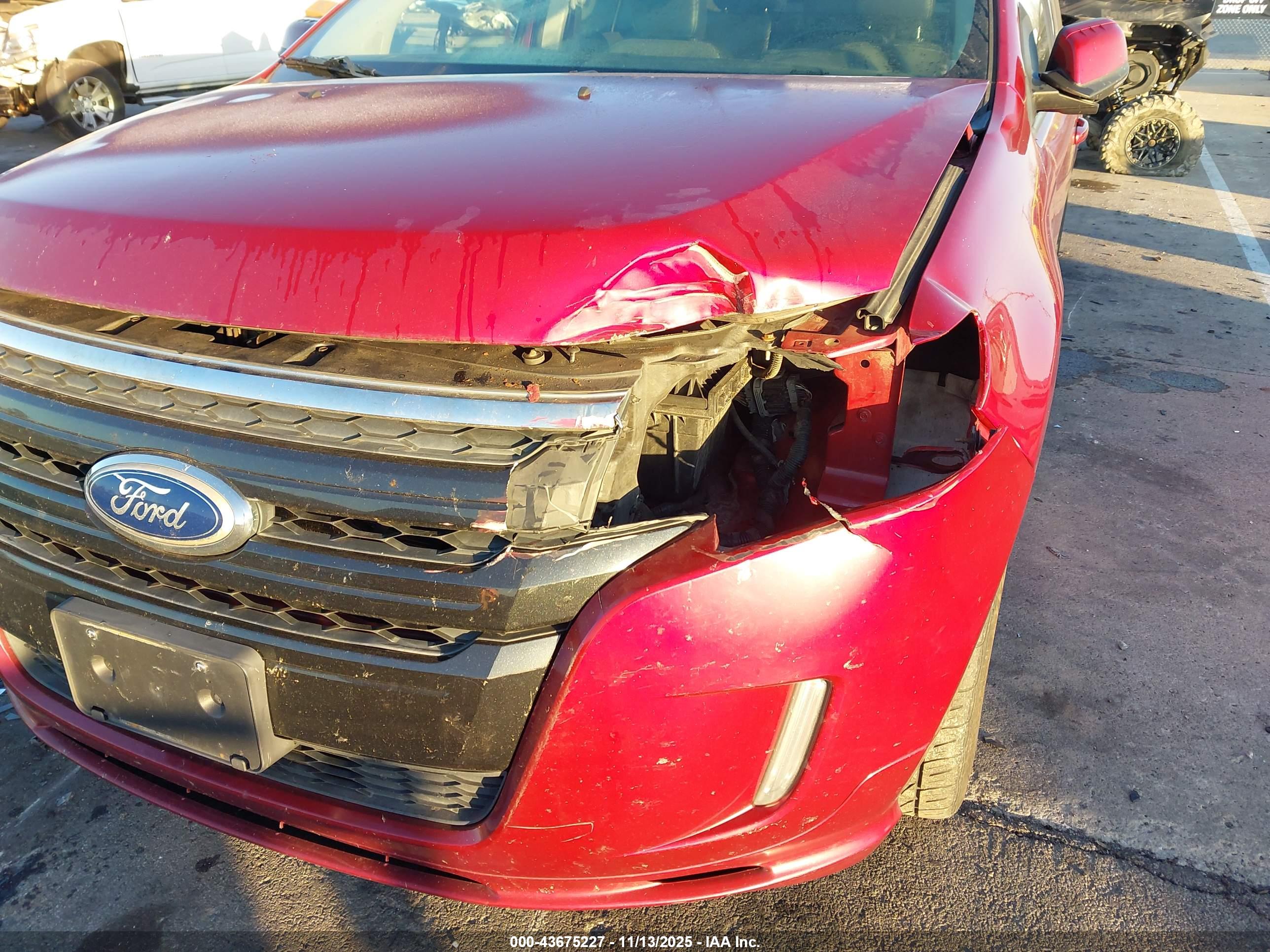 FORD EDGE image 6