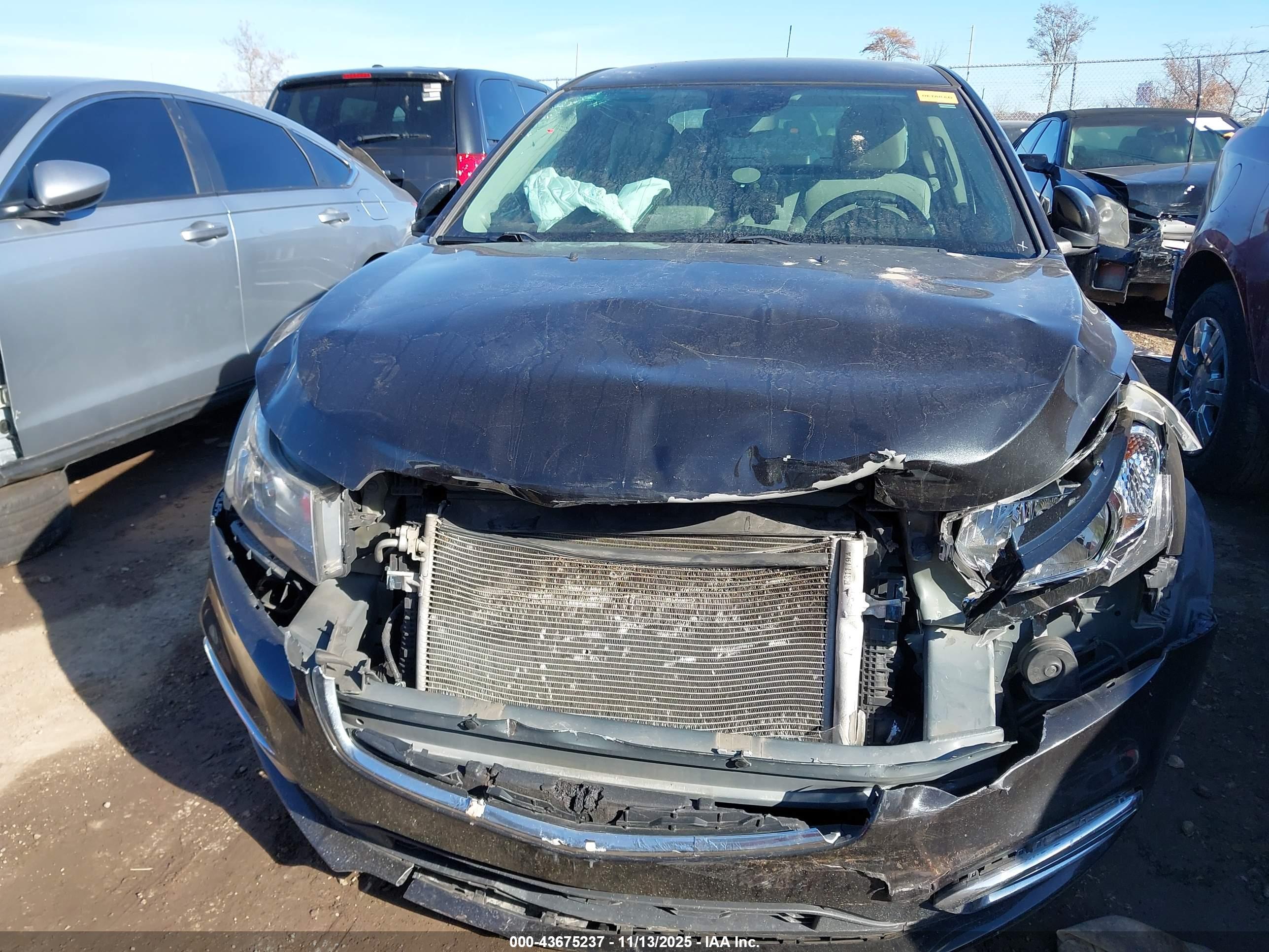 CHEVROLET CRUZE image 6