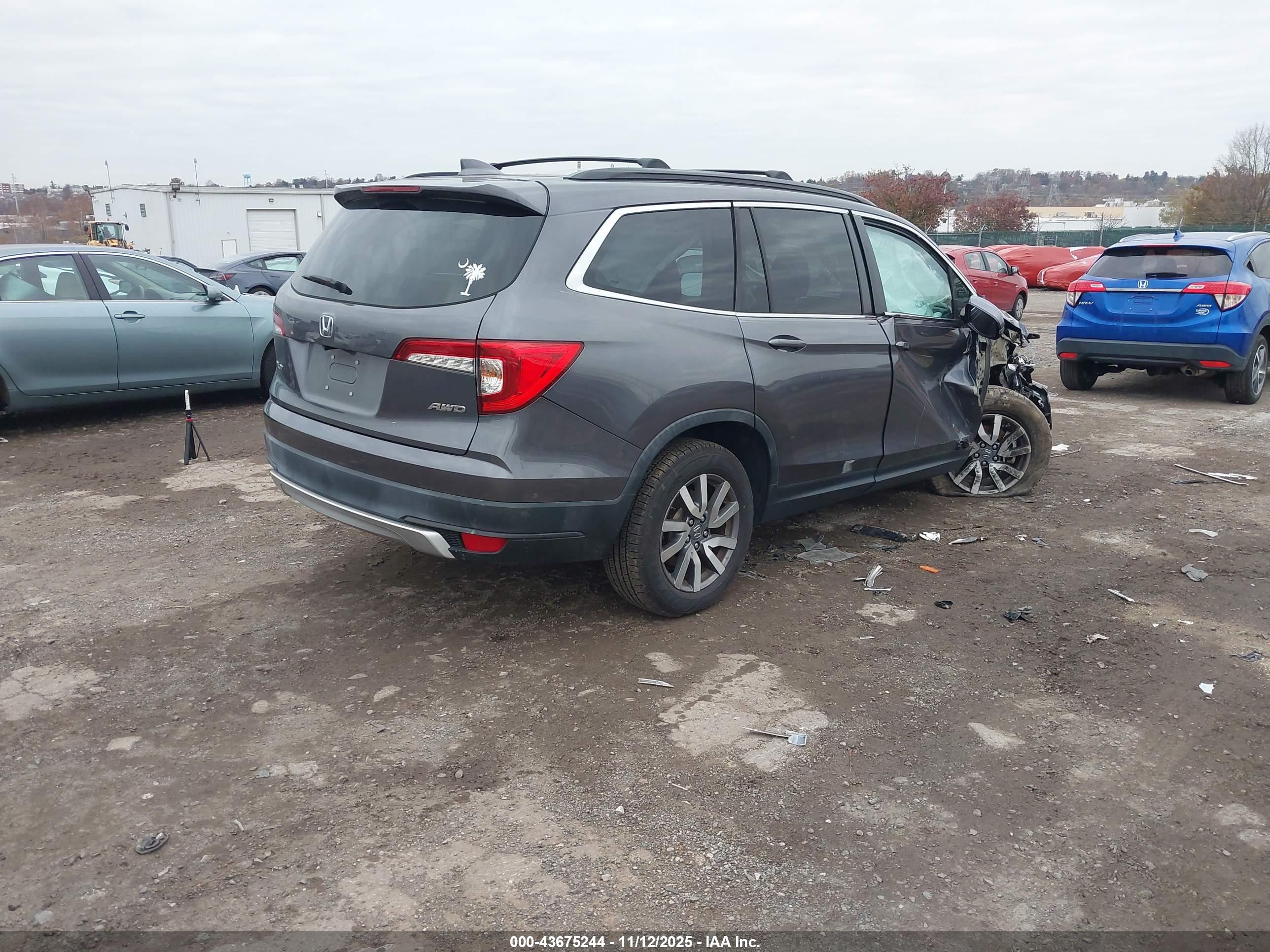 HONDA PILOT image 4
