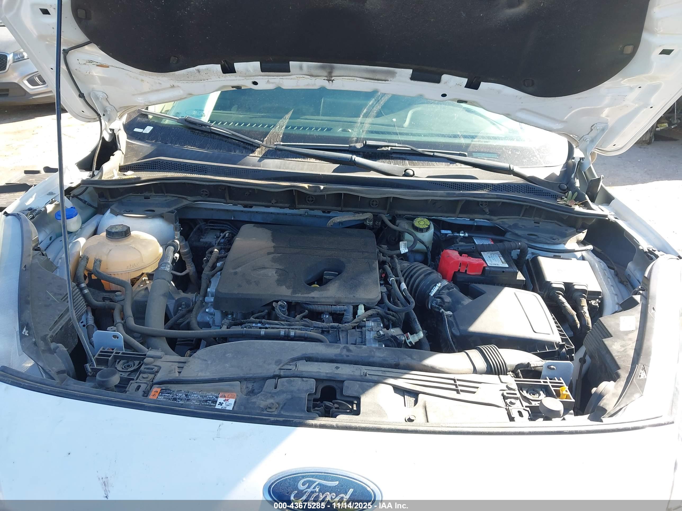 FORD ESCAPE image 10