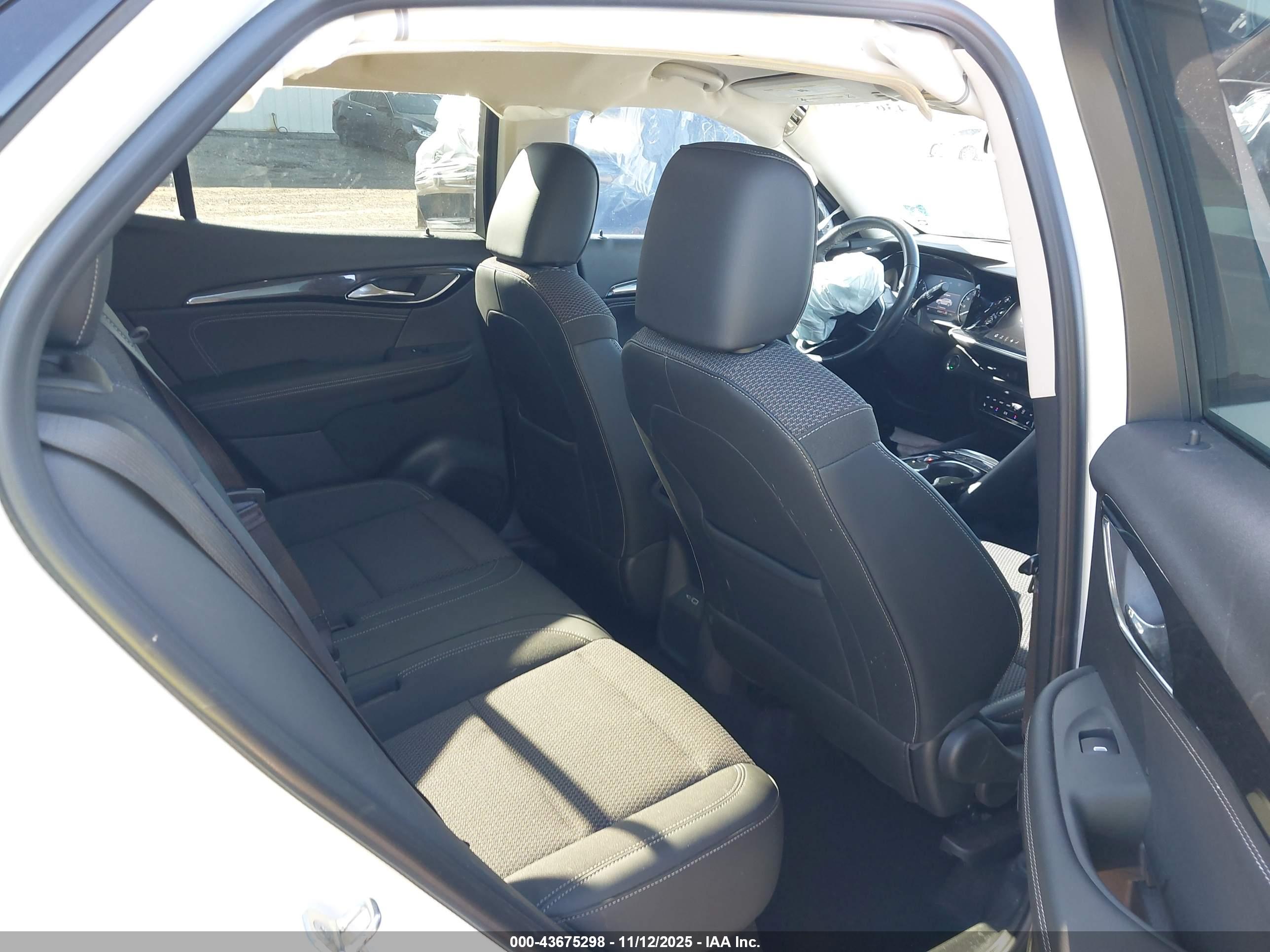 BUICK ENVISION image 8
