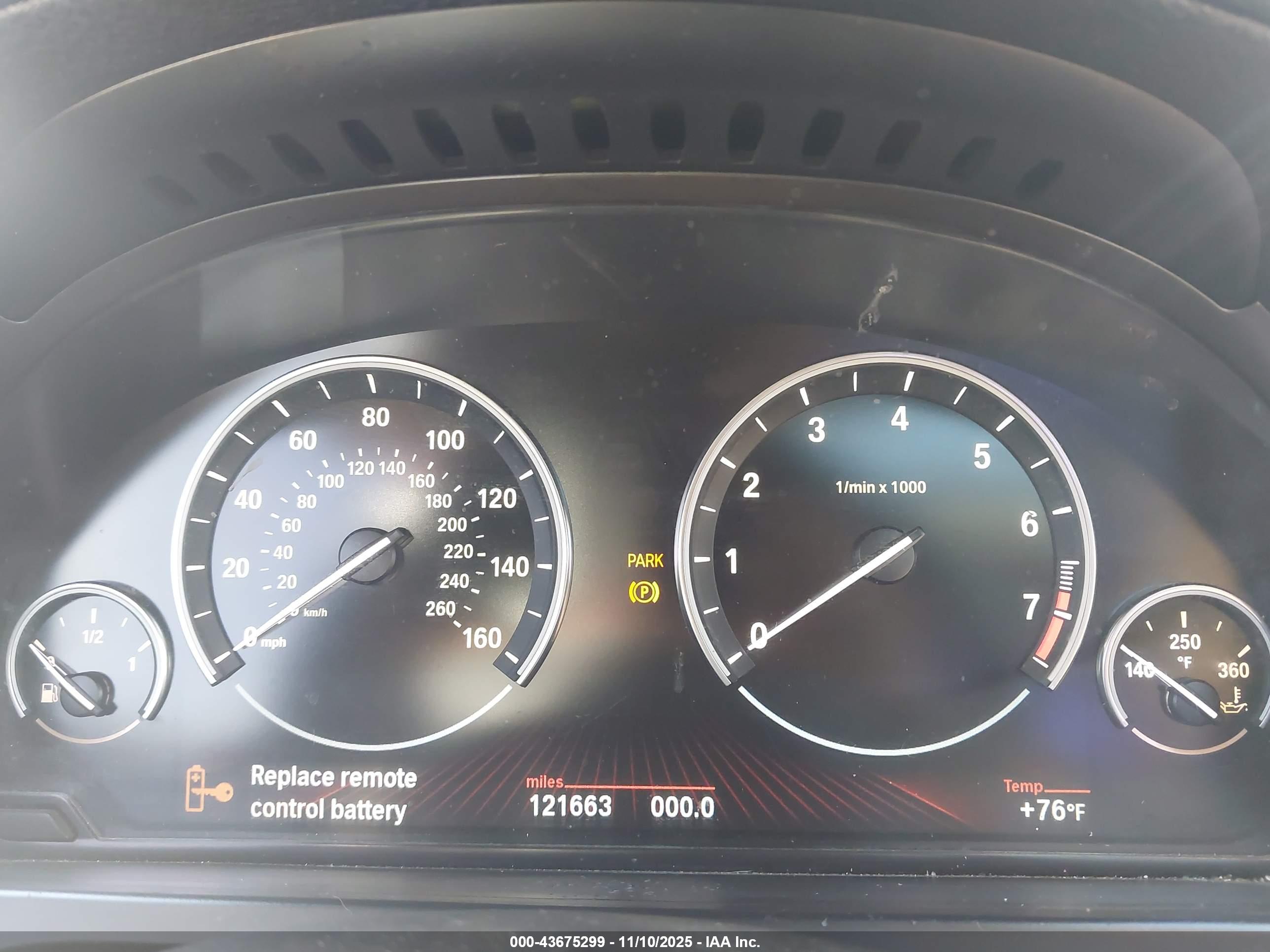BMW 750LI image 7