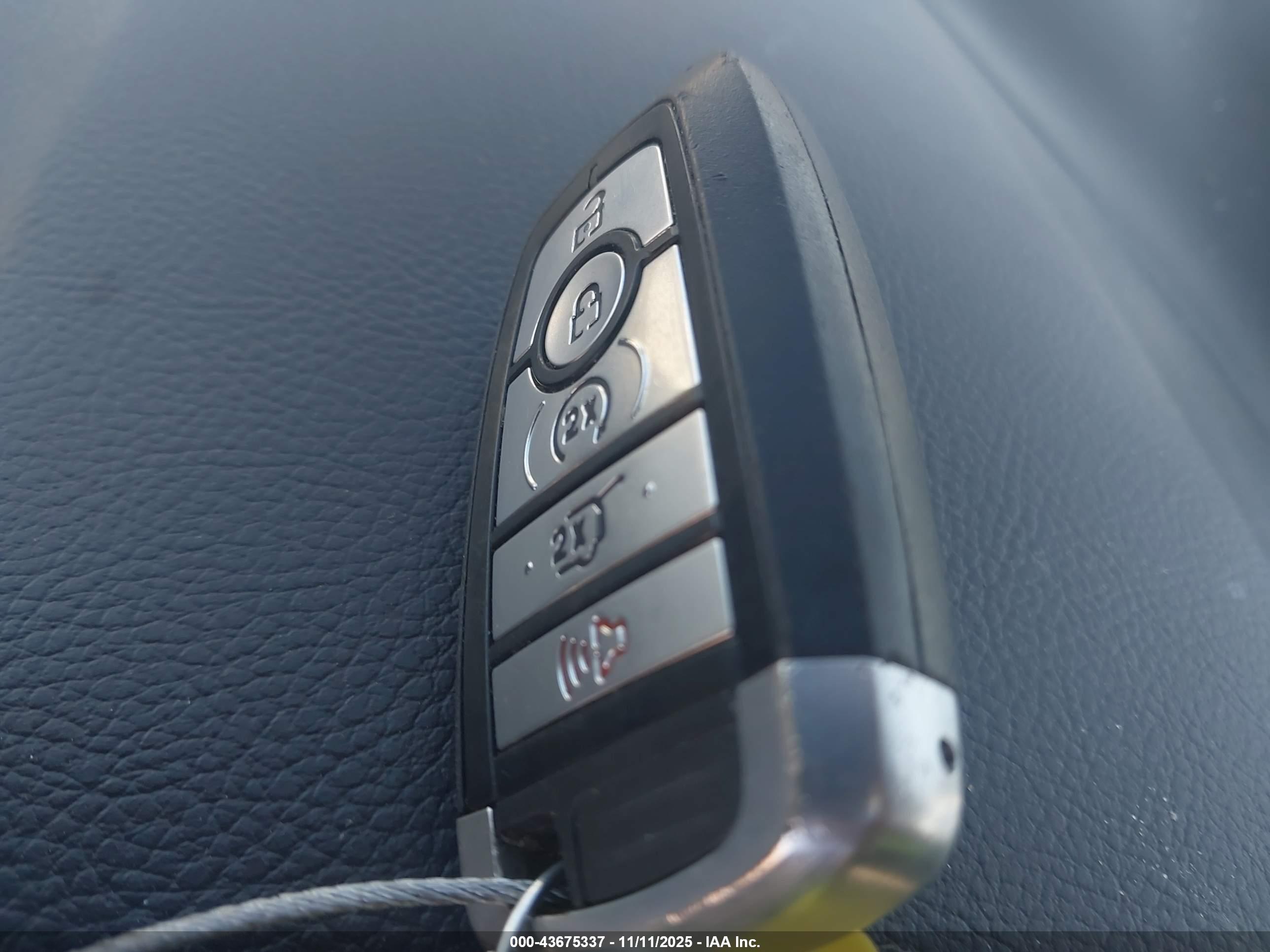 FORD EDGE image 11