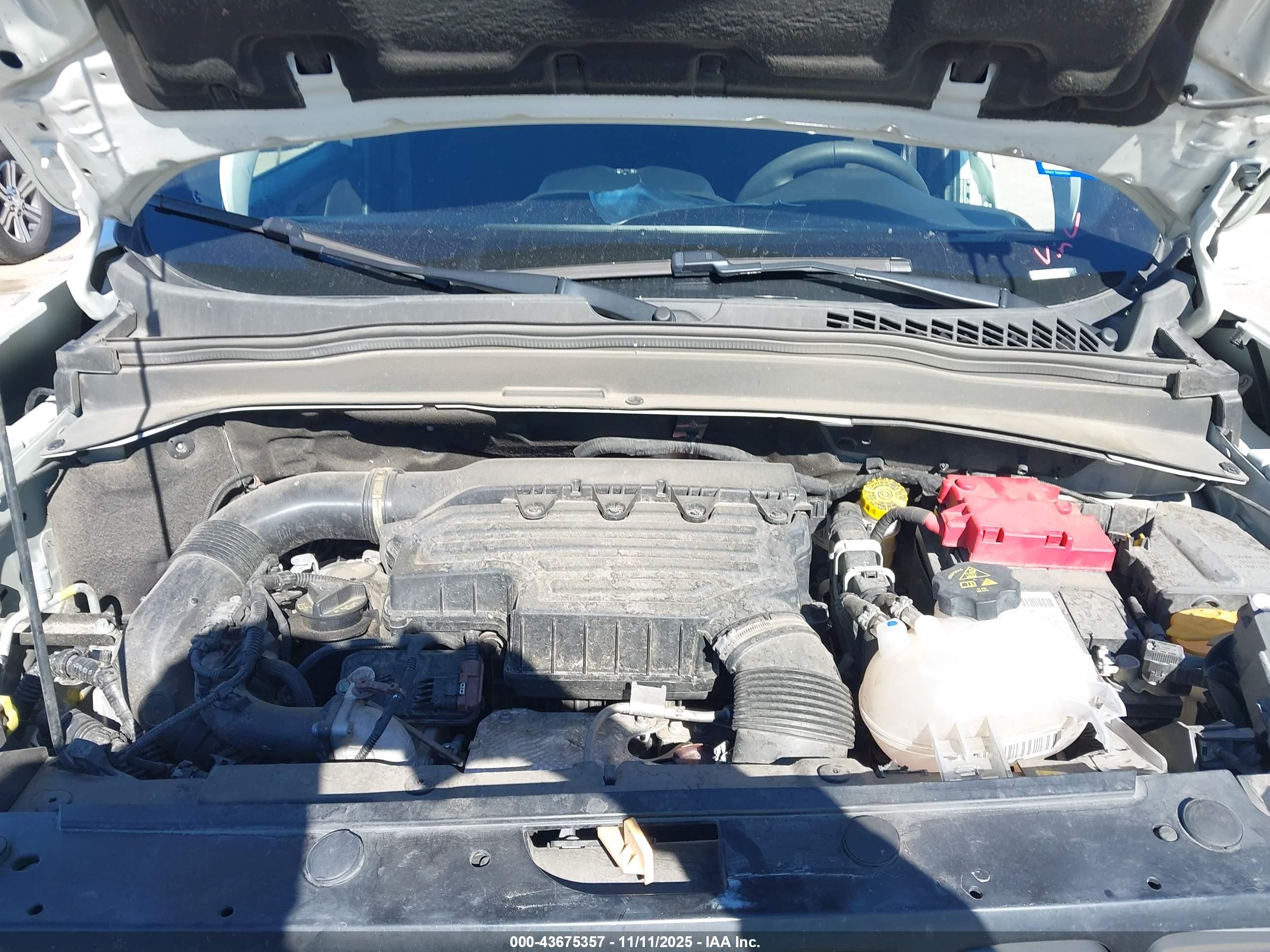 JEEP RENEGADE image 10