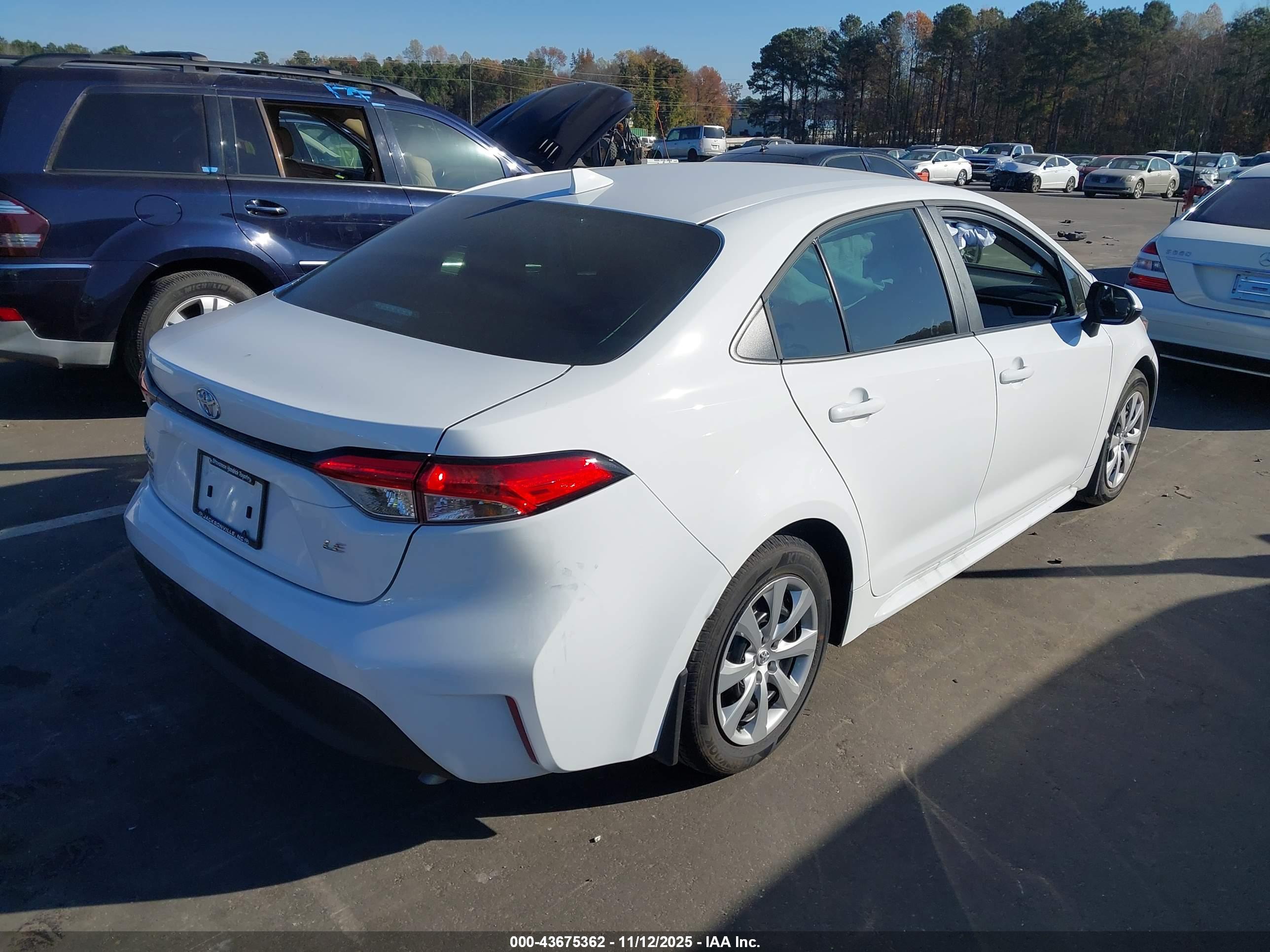TOYOTA COROLLA image 4
