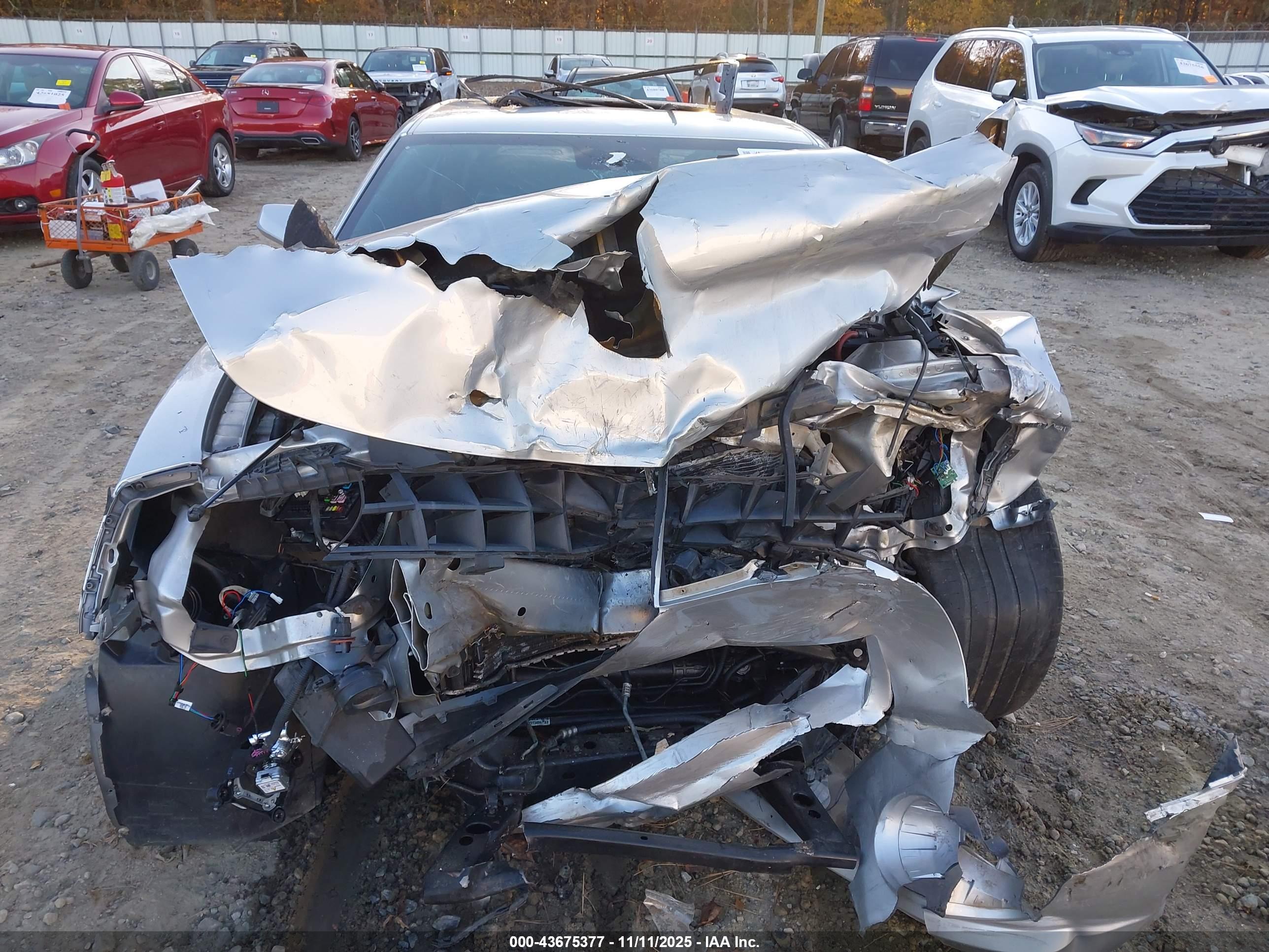 CHEVROLET CAMARO image 6