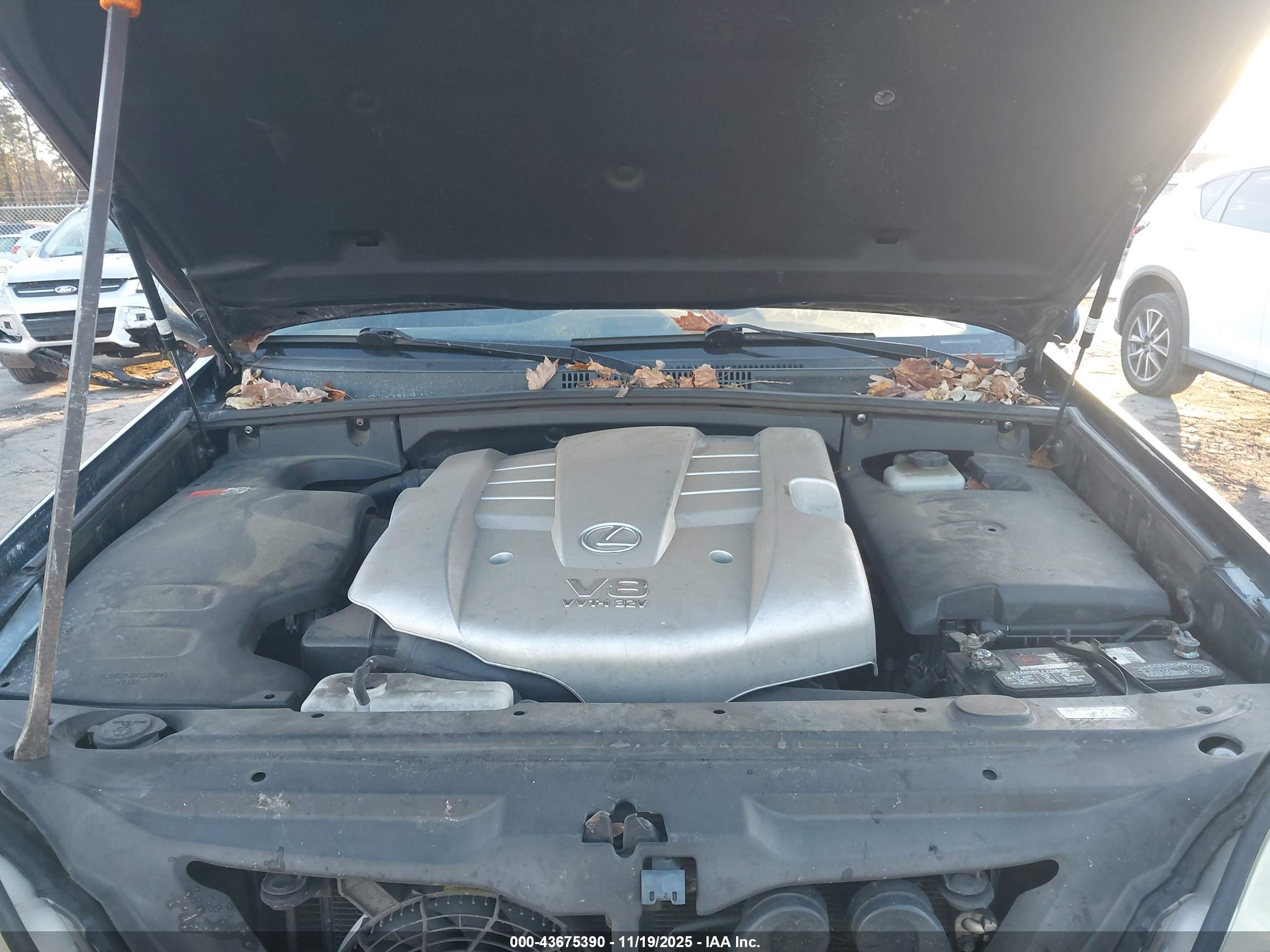 LEXUS GX image 10