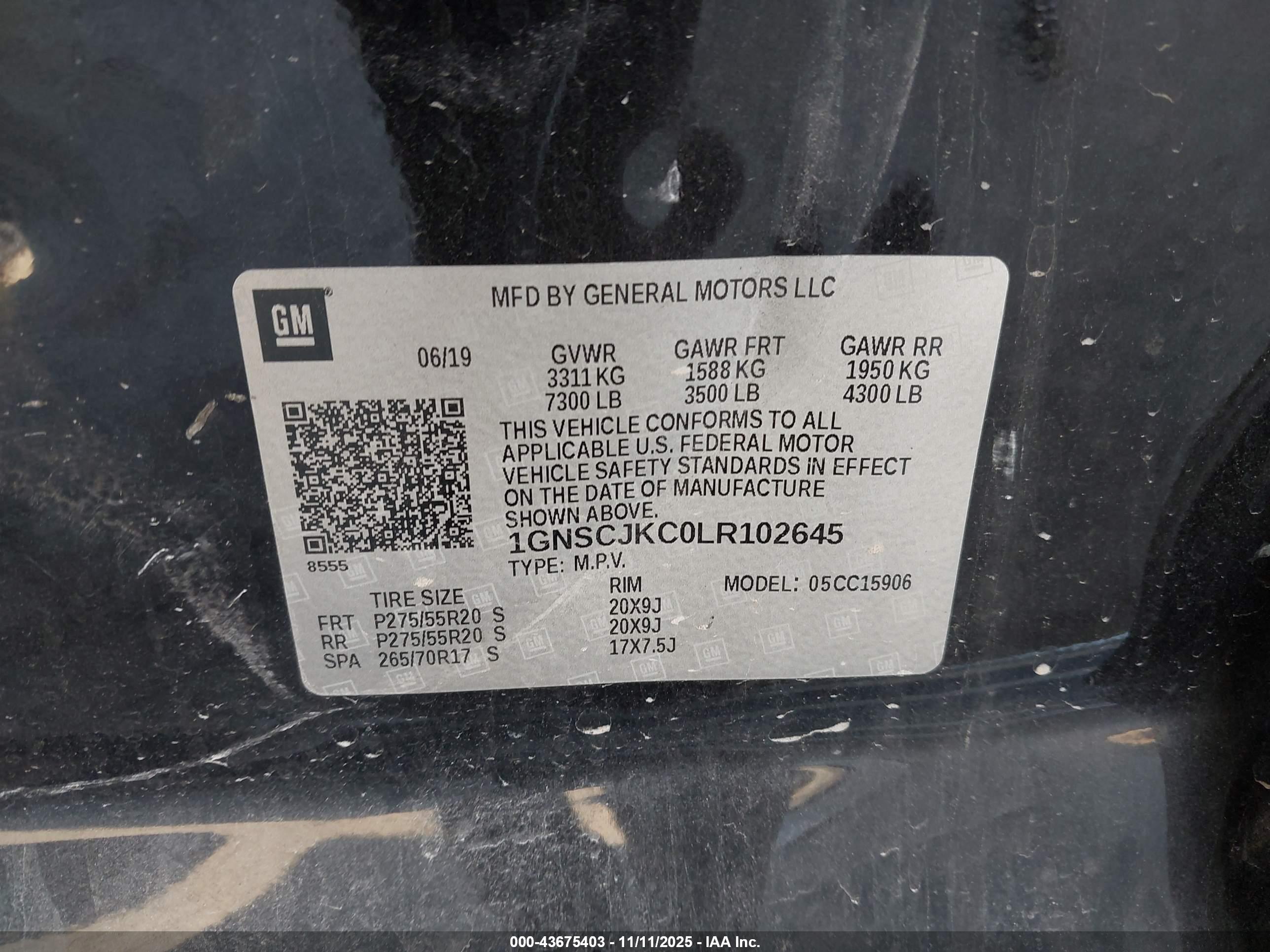 CHEVROLET SUBURBAN image 9