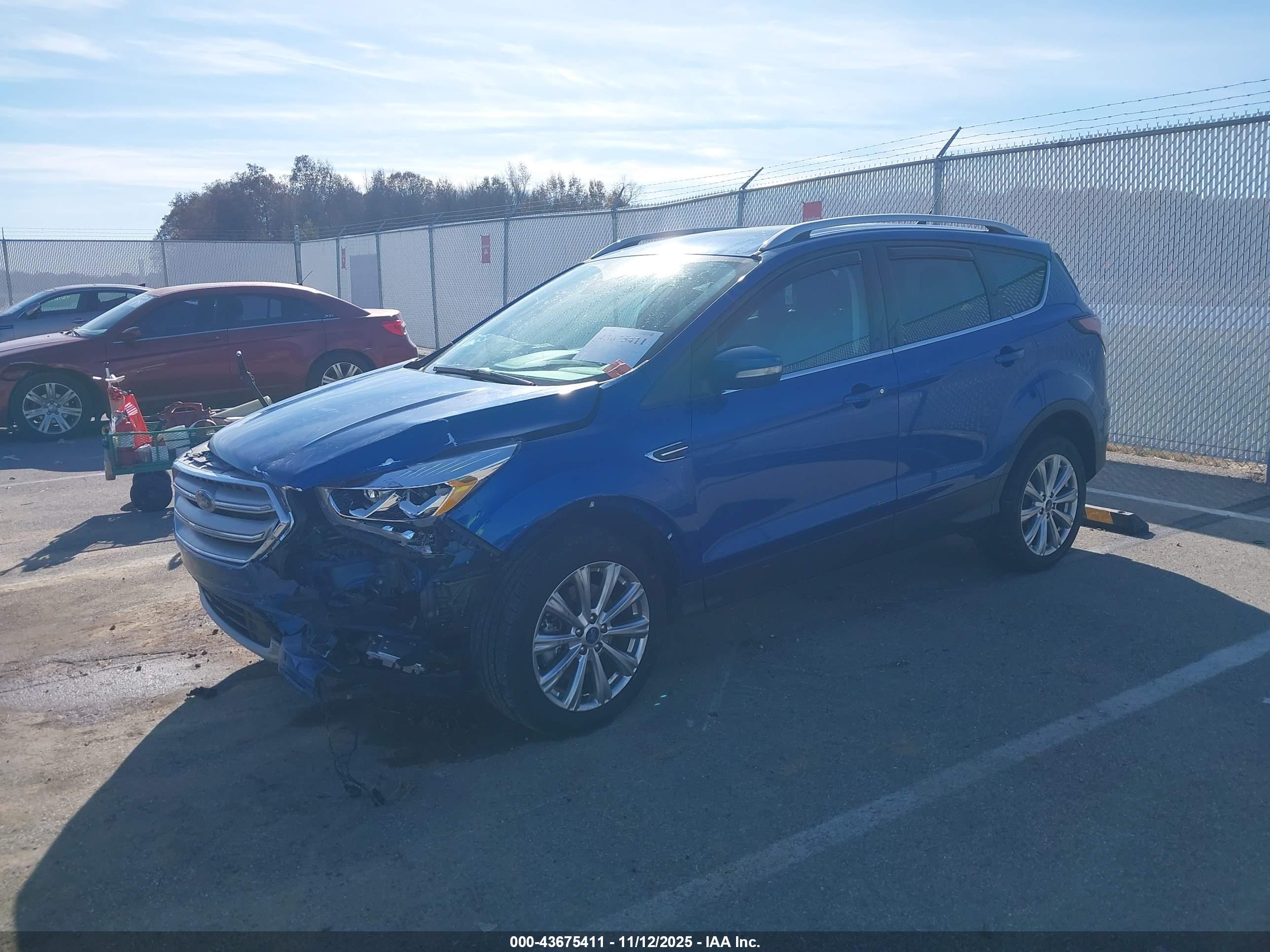 FORD ESCAPE image 2