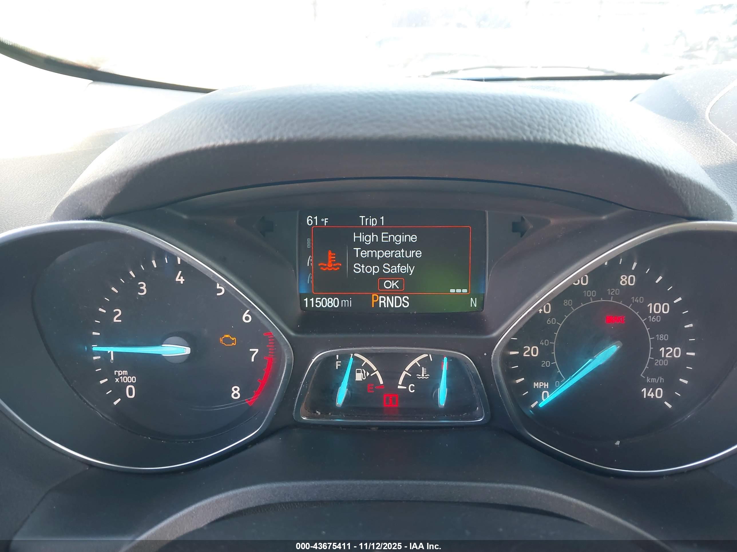 FORD ESCAPE image 7