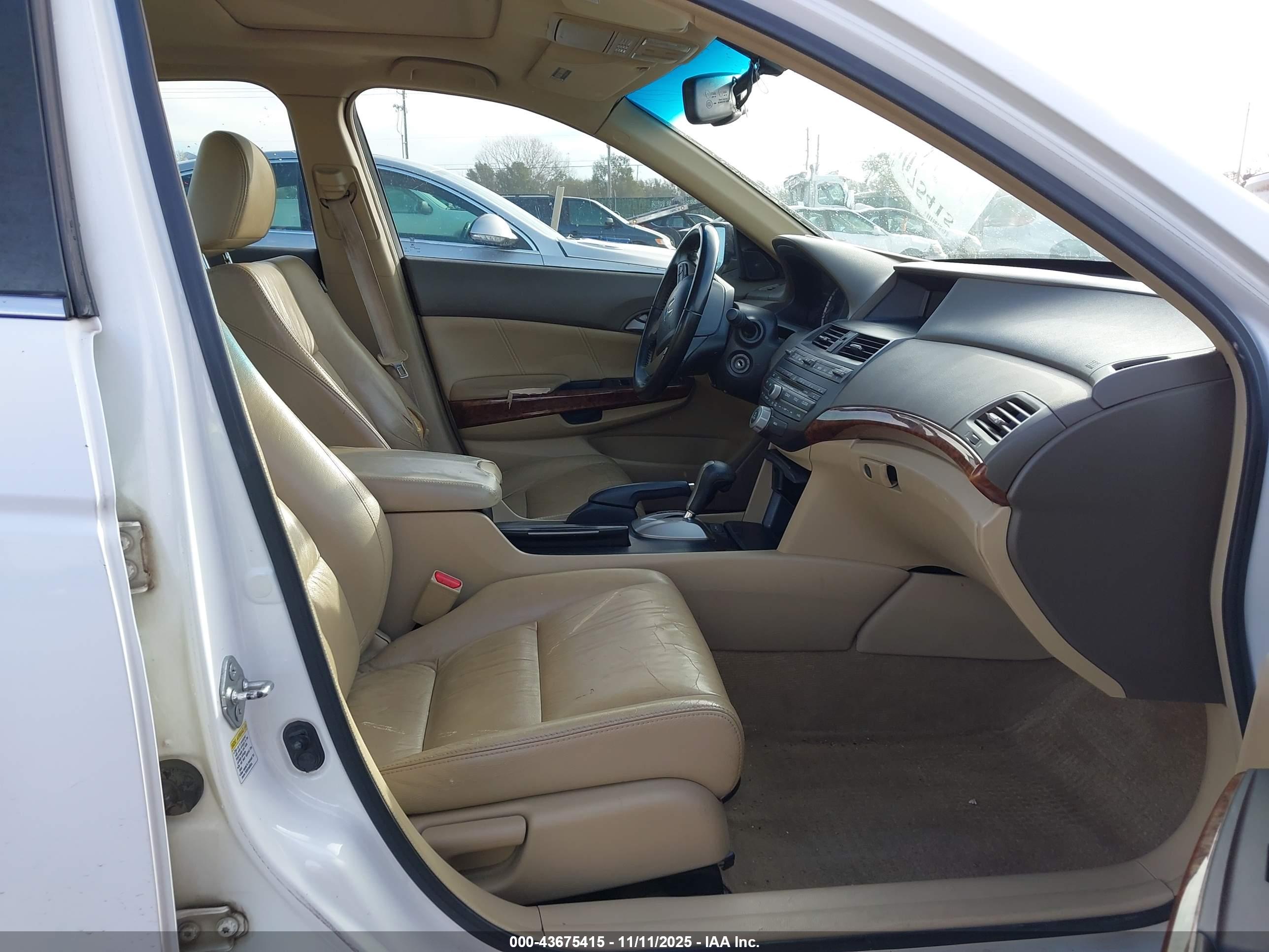 HONDA ACCORD image 5