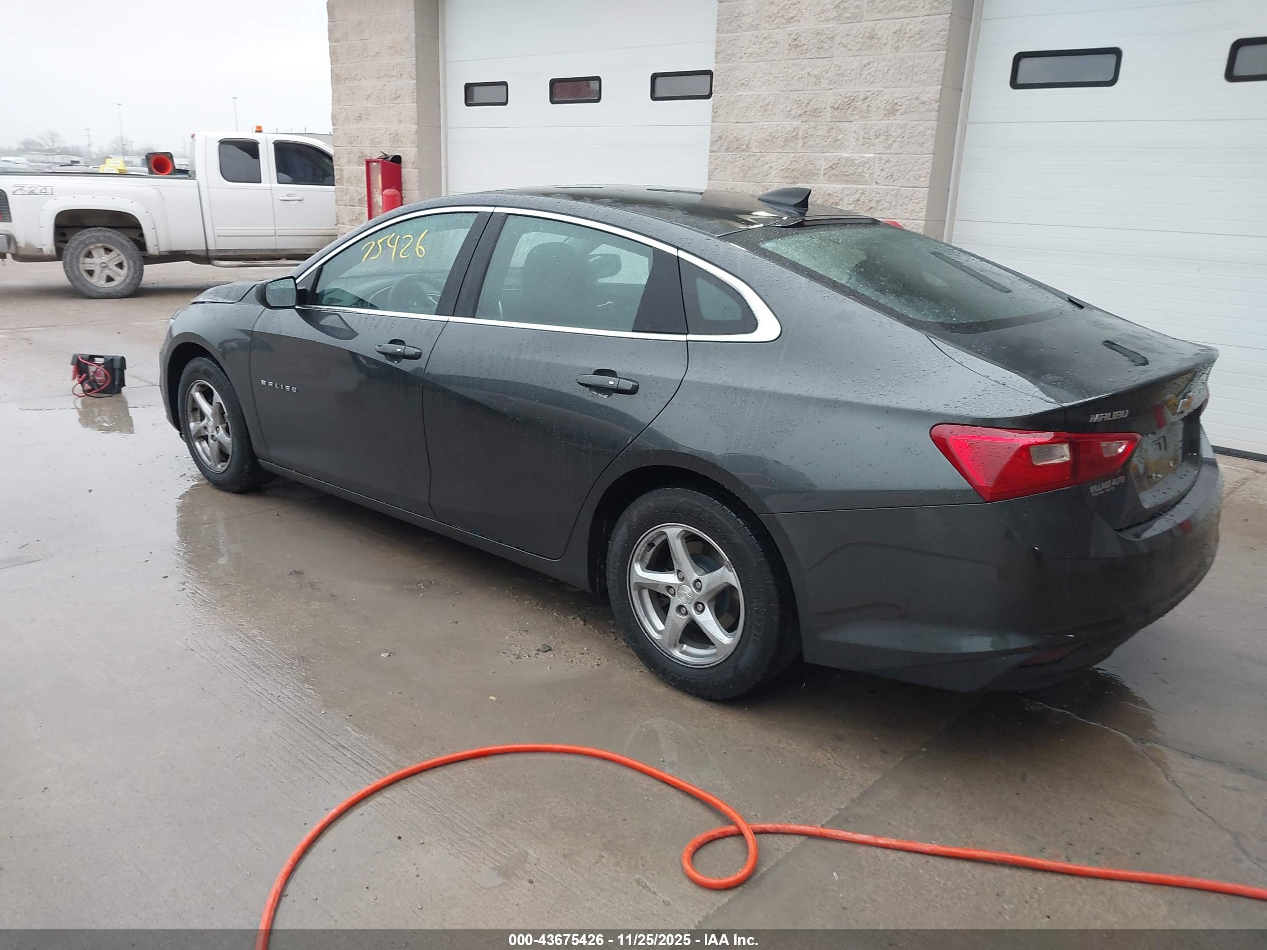 CHEVROLET MALIBU image 3