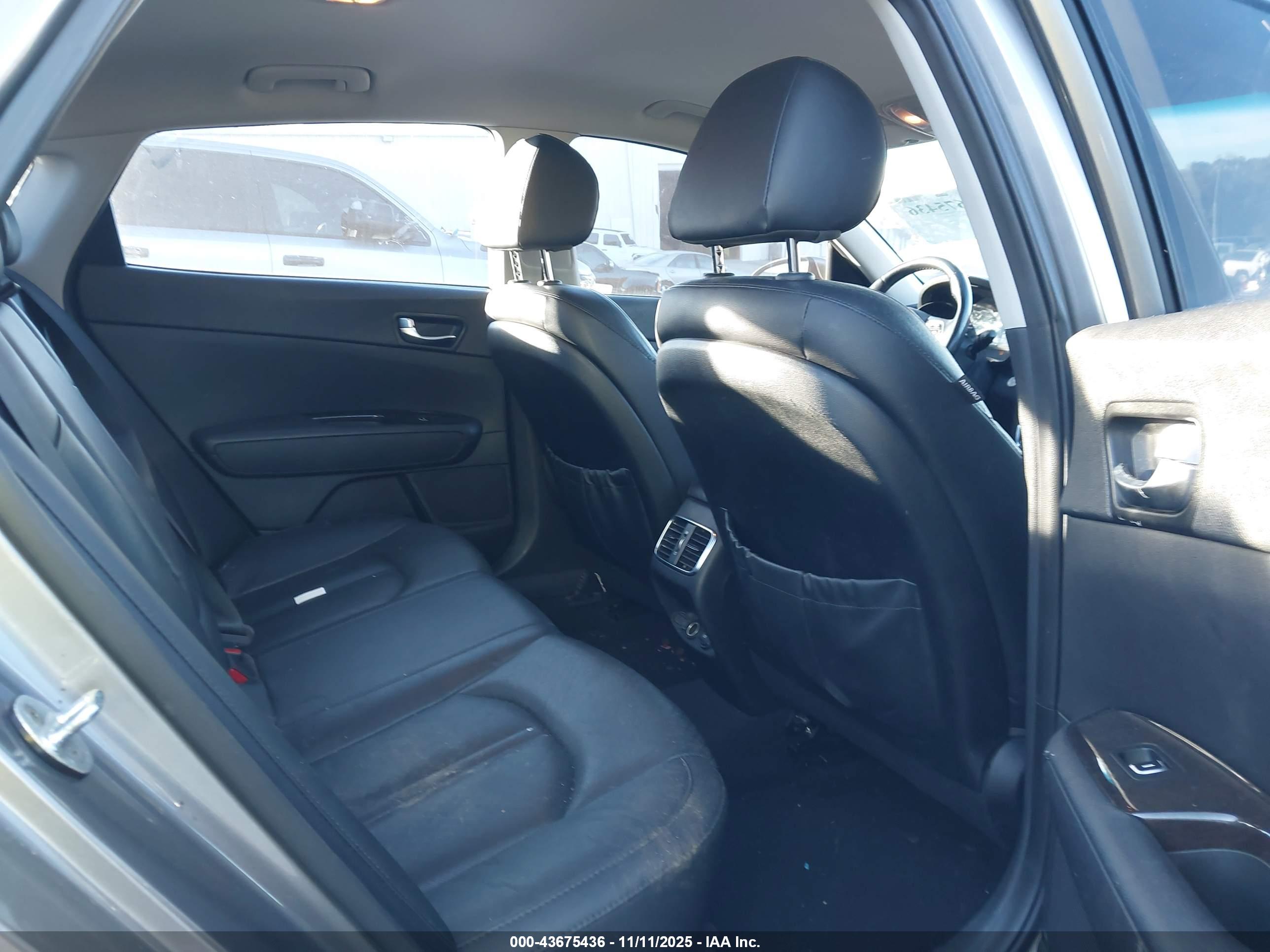 KIA OPTIMA image 8