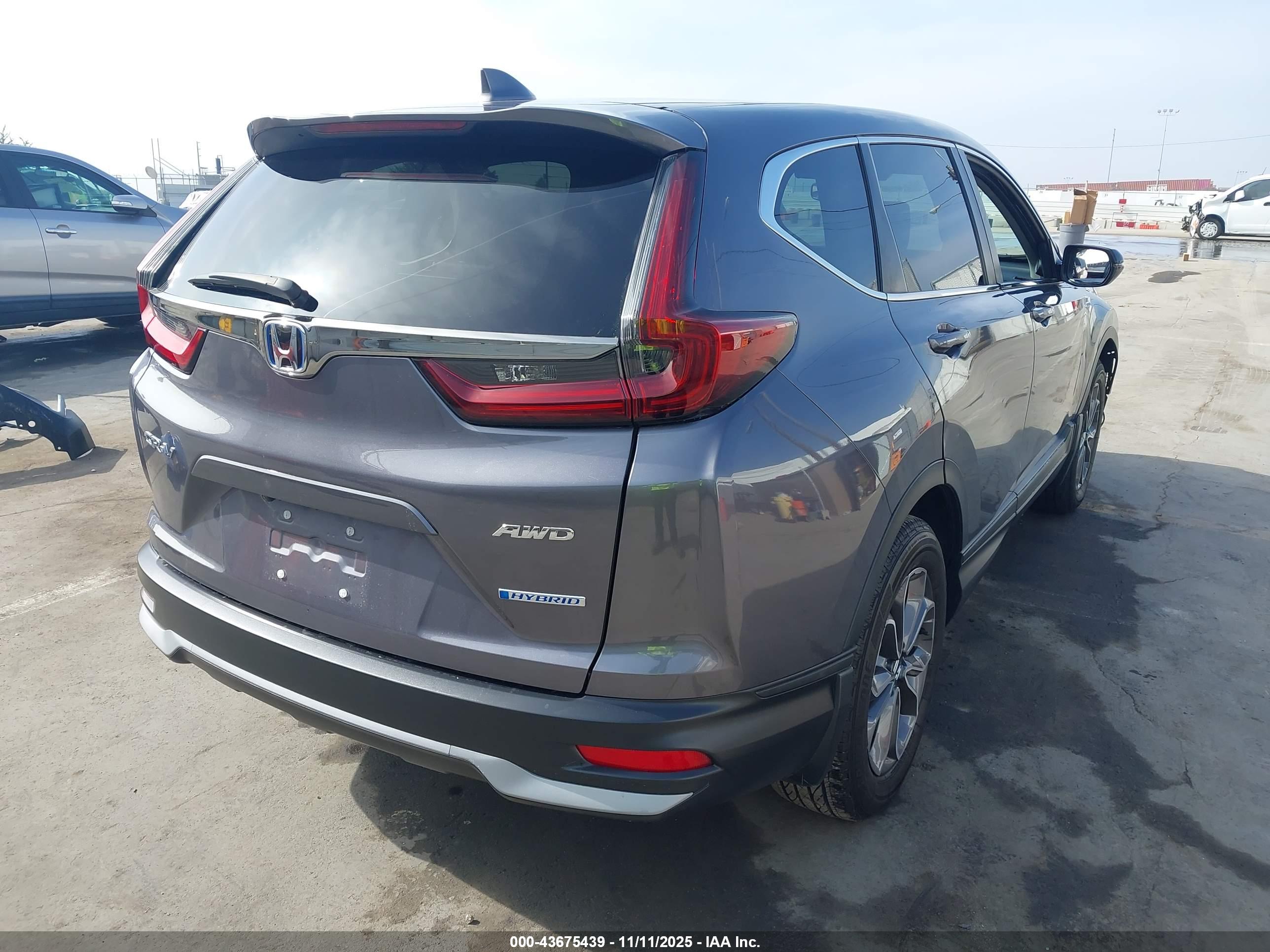HONDA CR-V image 4