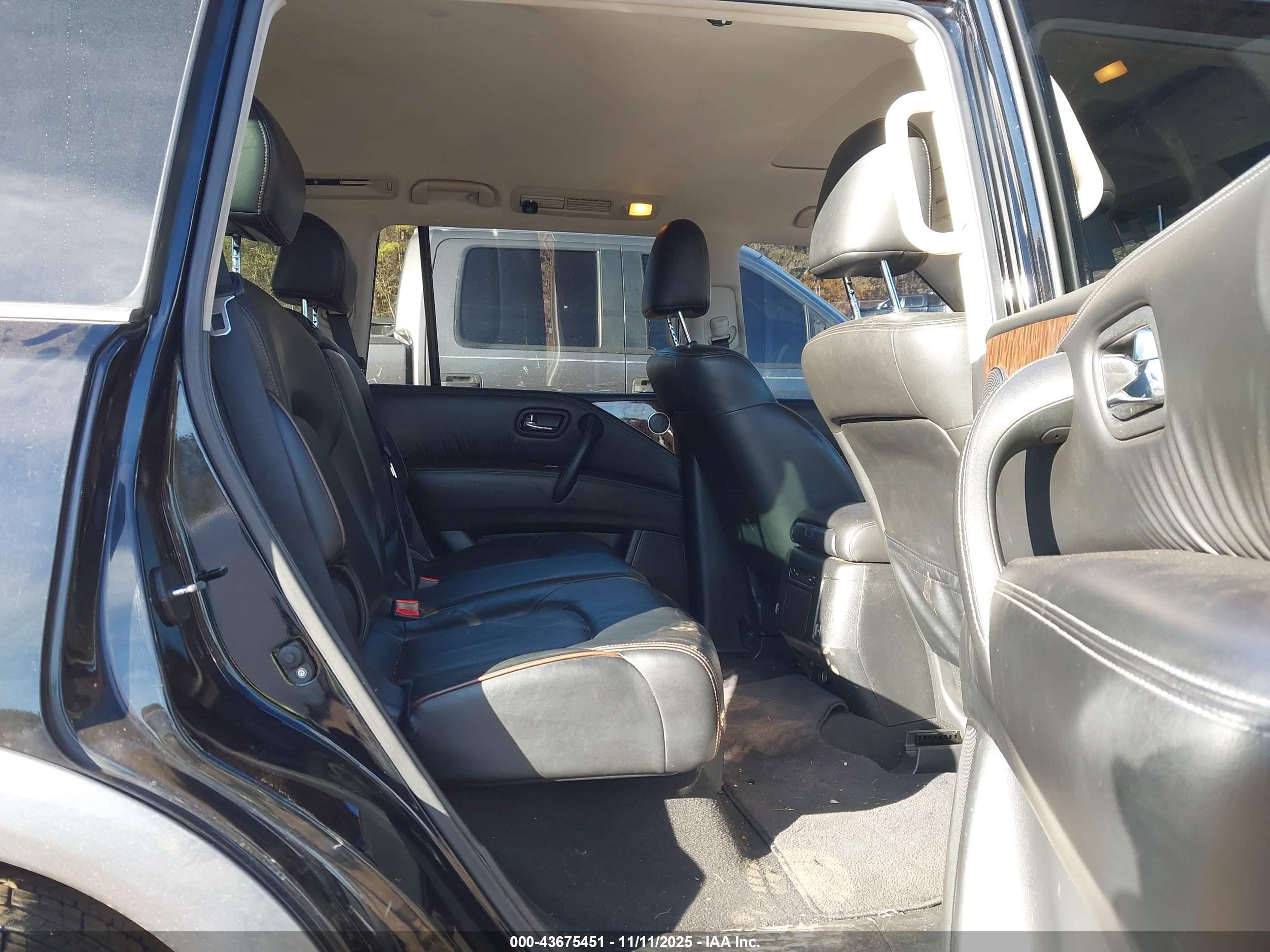 NISSAN ARMADA image 8