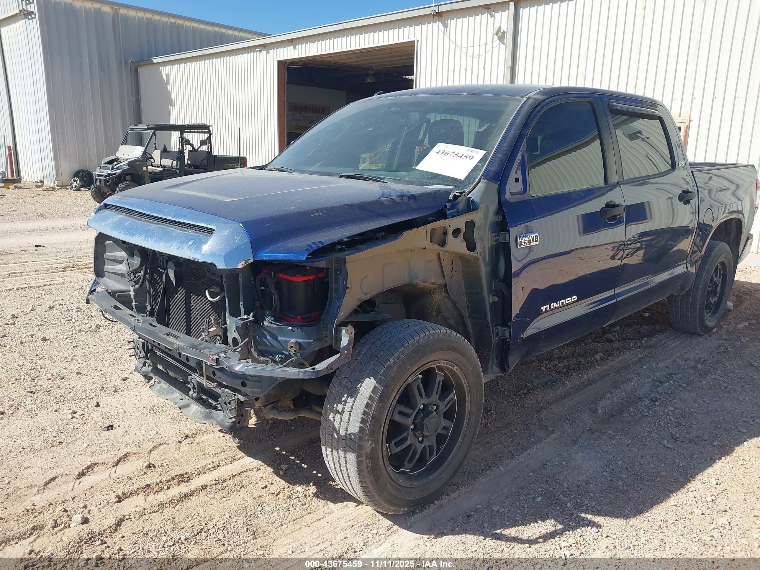 TOYOTA TUNDRA image 6