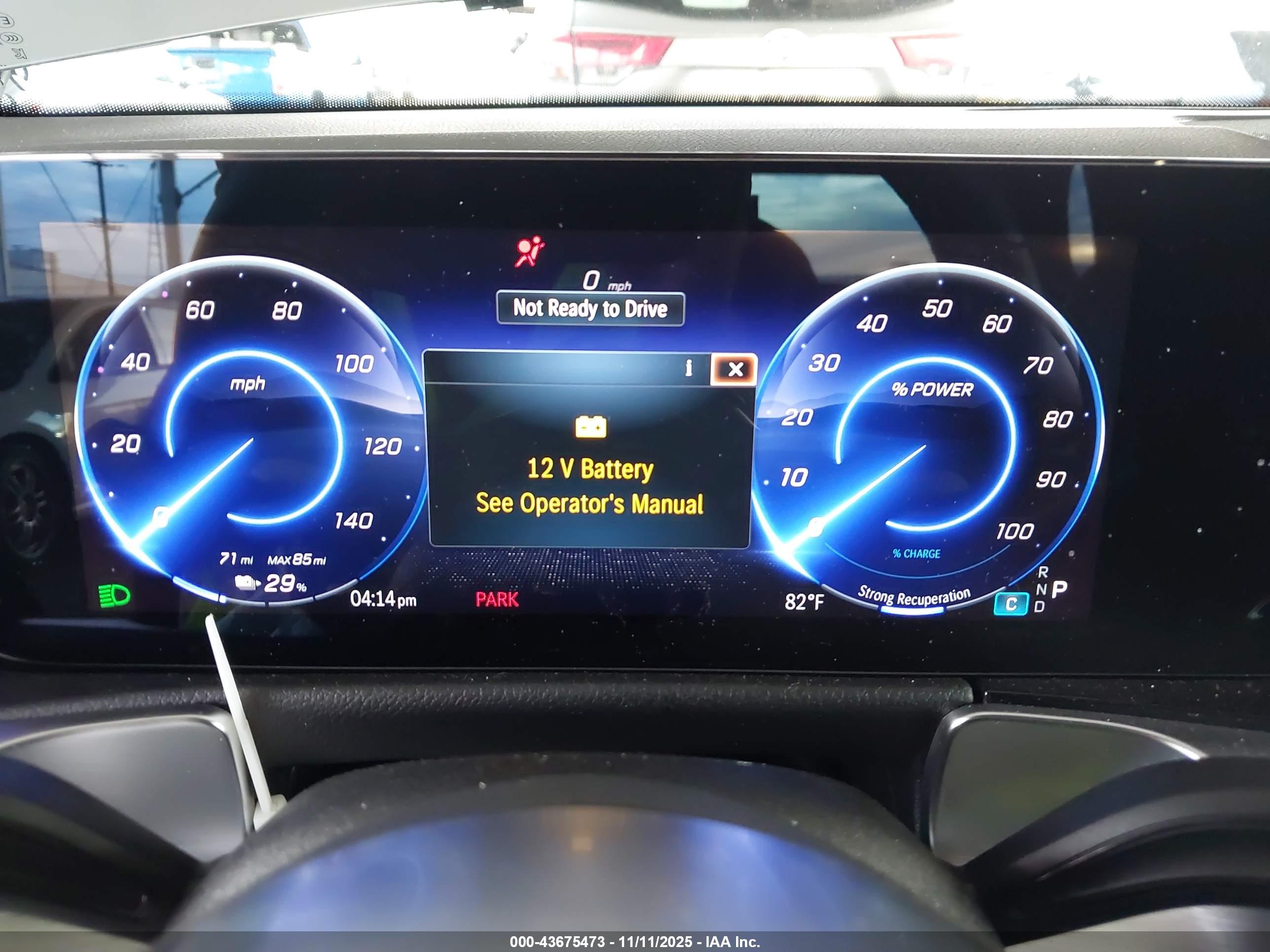 MERCEDES-BENZ EQB image 7
