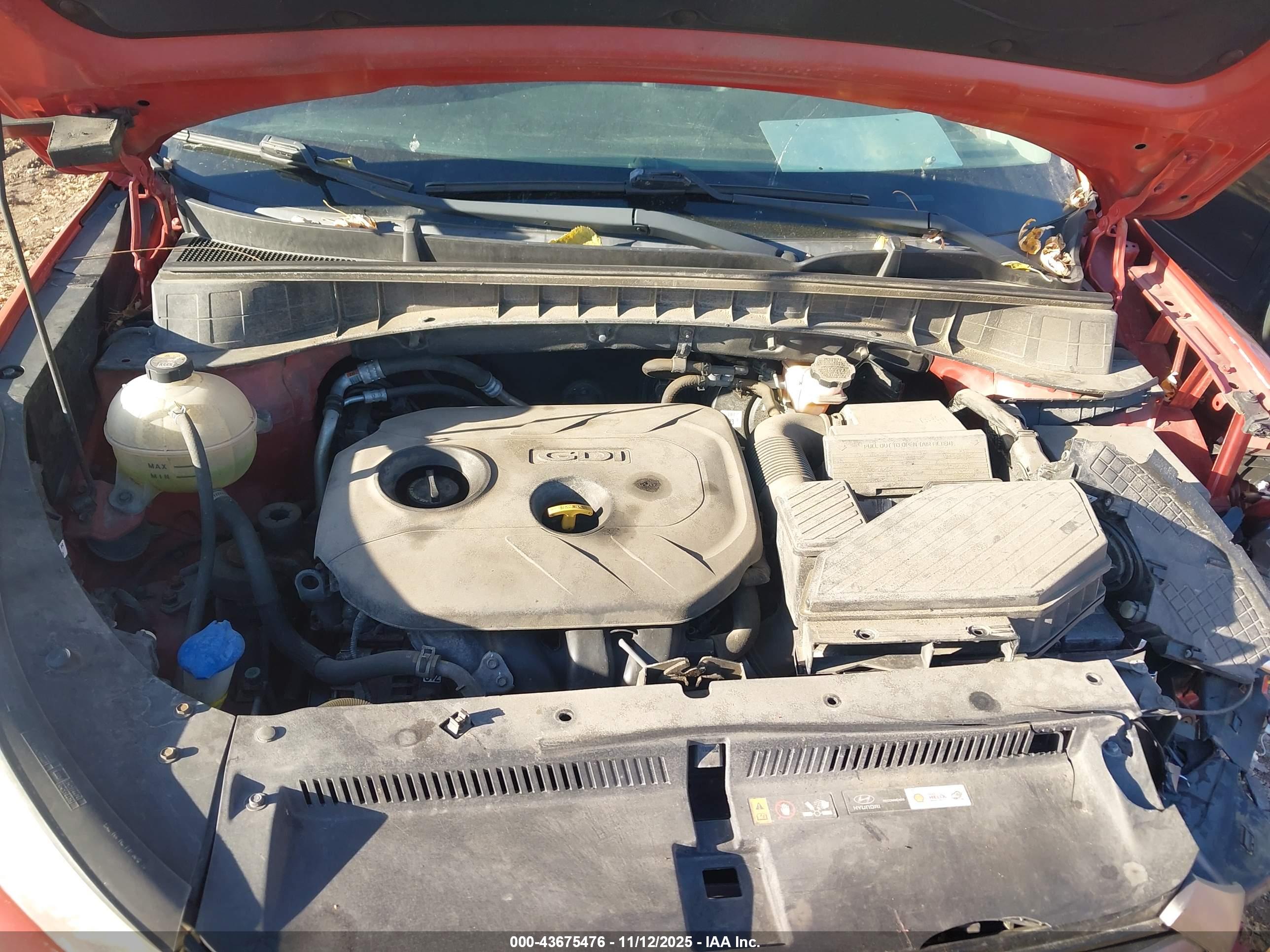 HYUNDAI TUCSON image 10