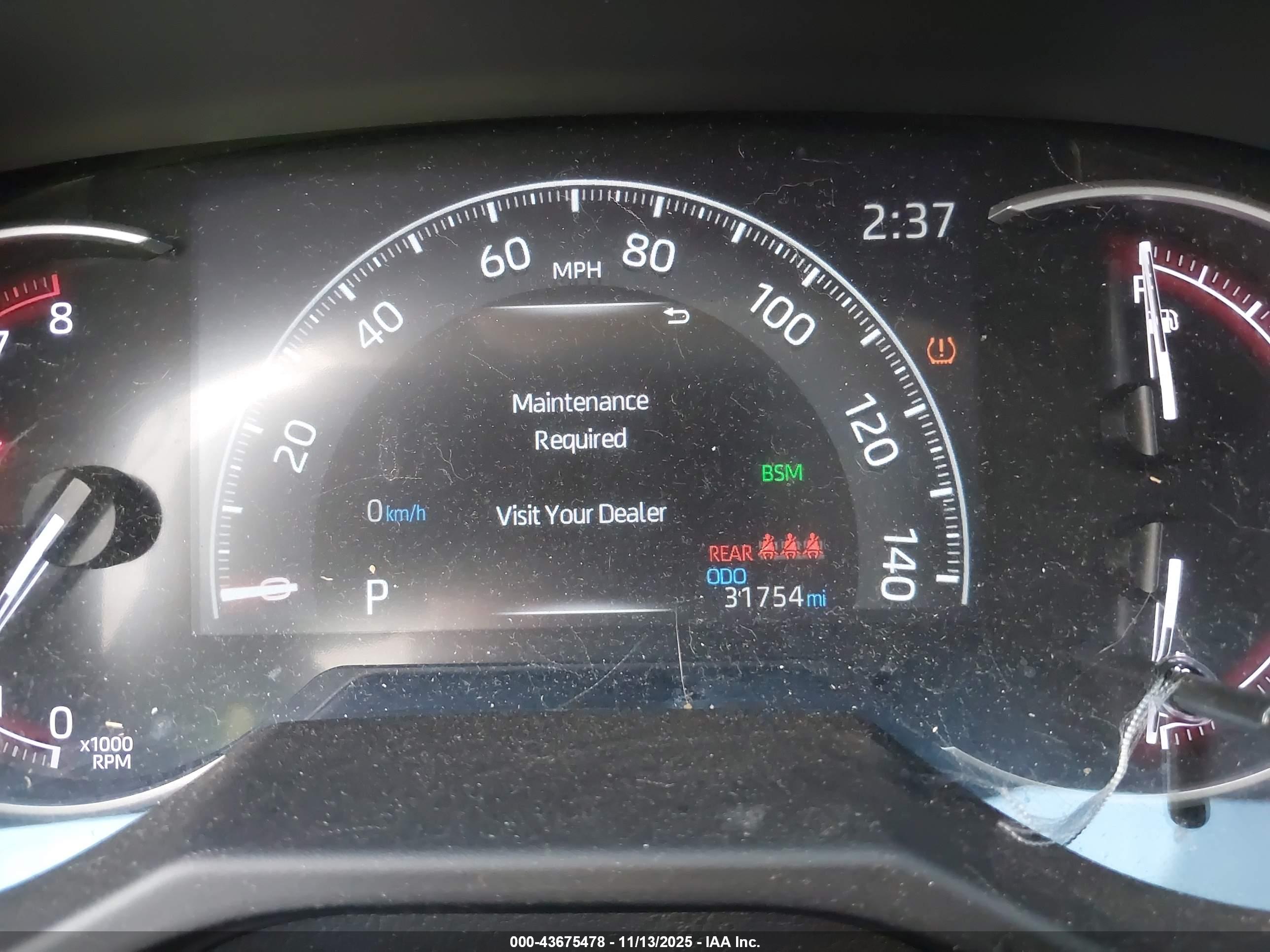 TOYOTA RAV4 image 7