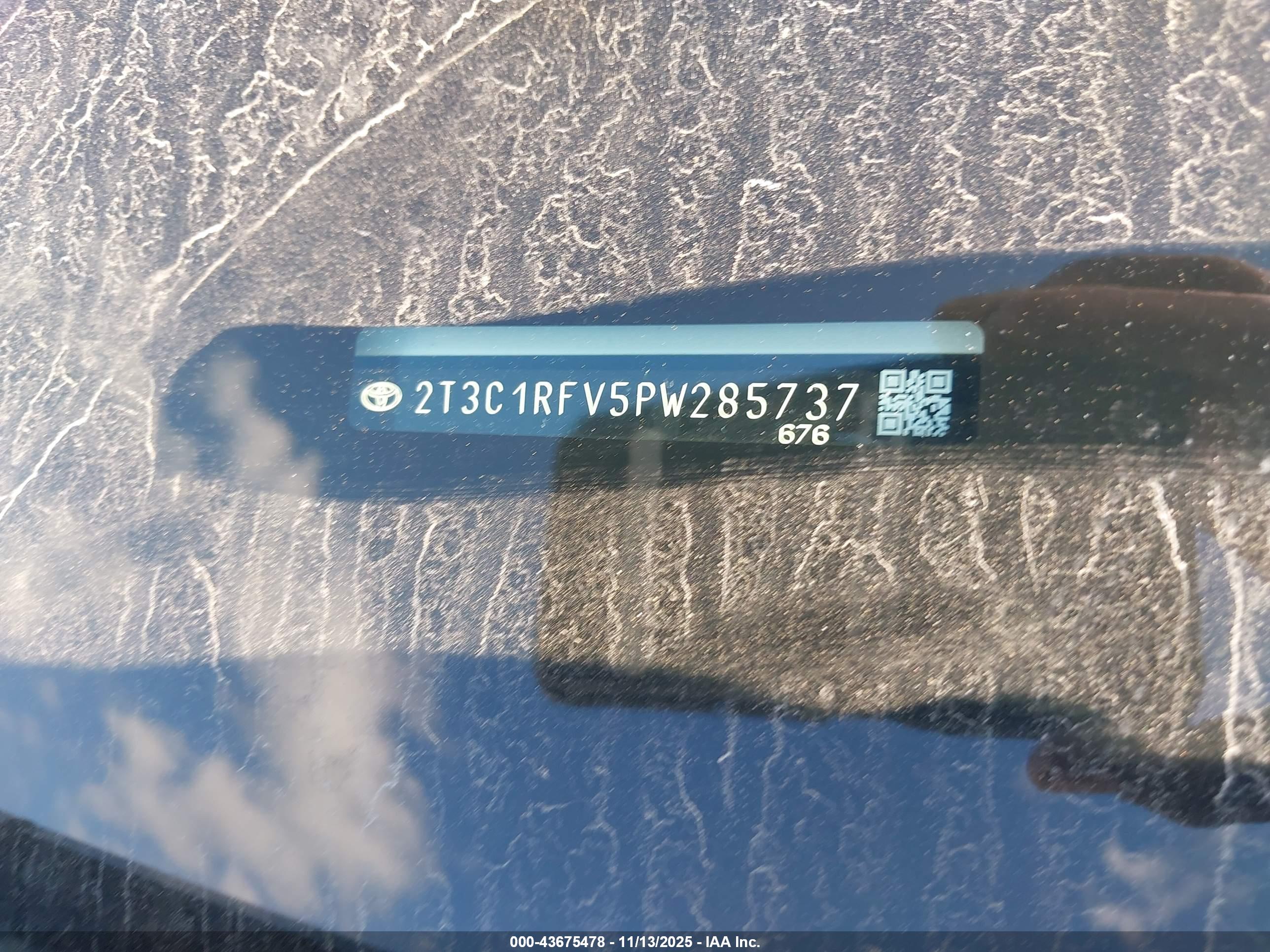 TOYOTA RAV4 image 9