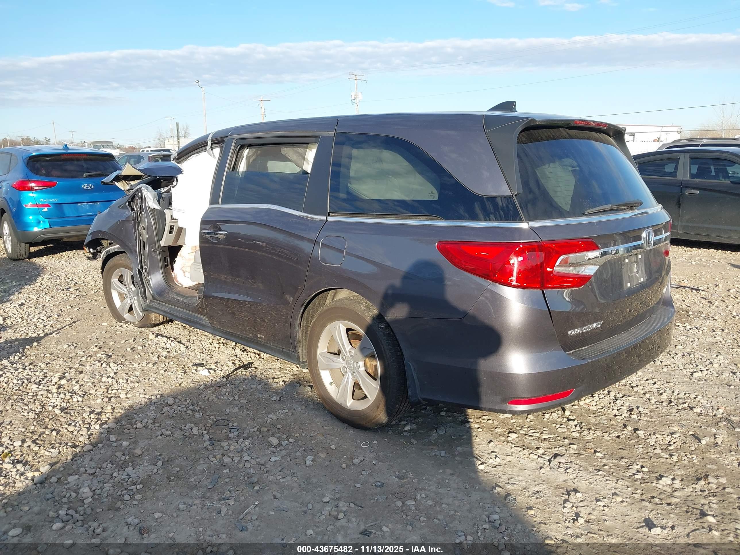 HONDA ODYSSEY image 3