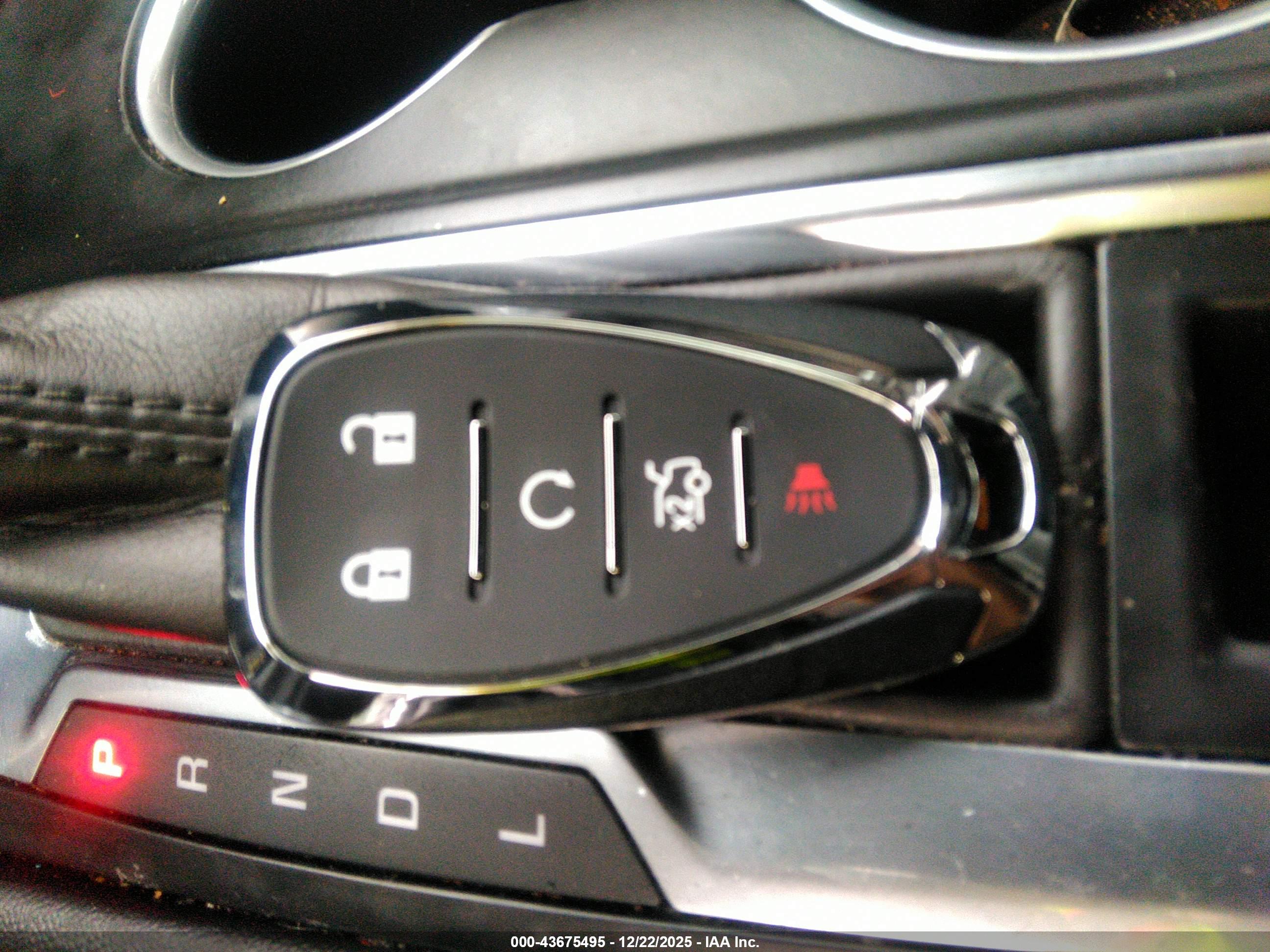 CHEVROLET EQUINOX image 11