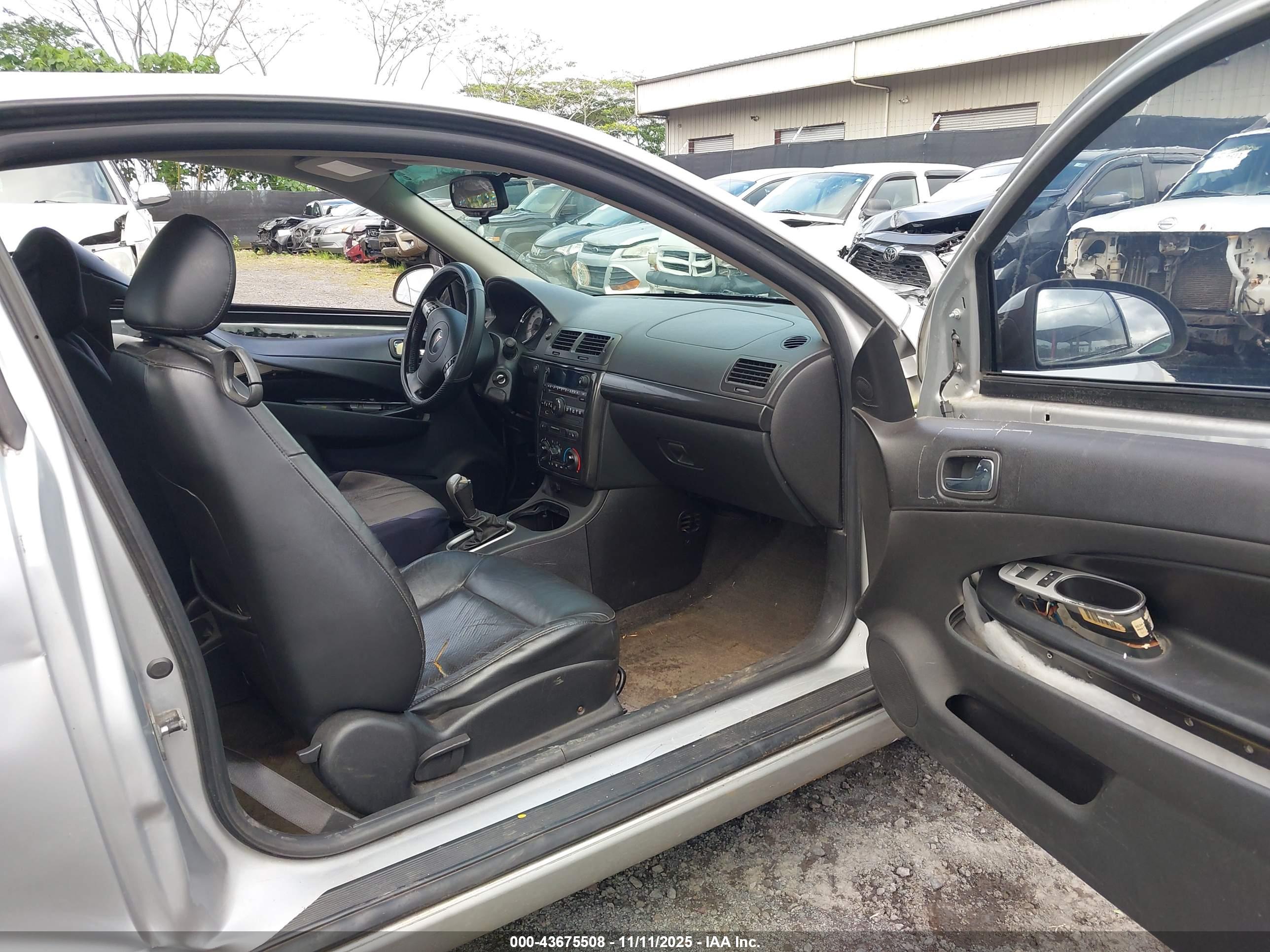 PONTIAC G5 image 5