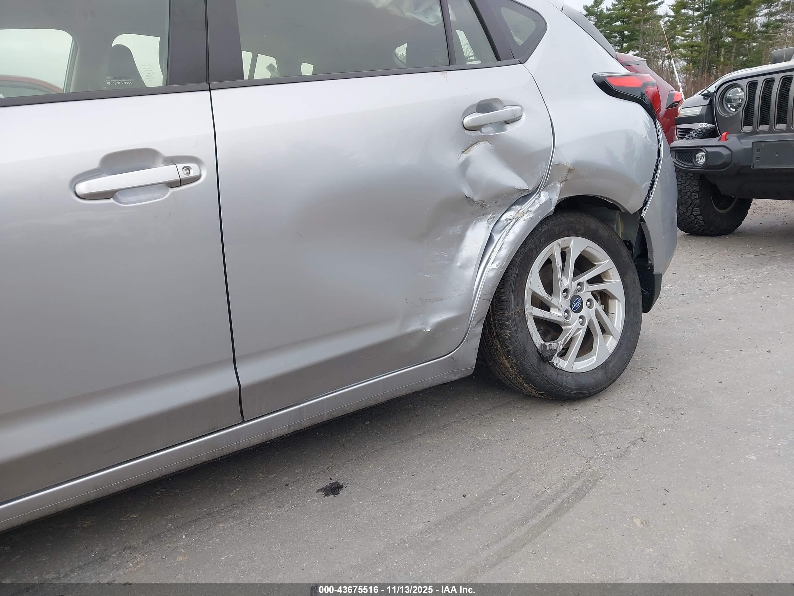 SUBARU IMPREZA image 6