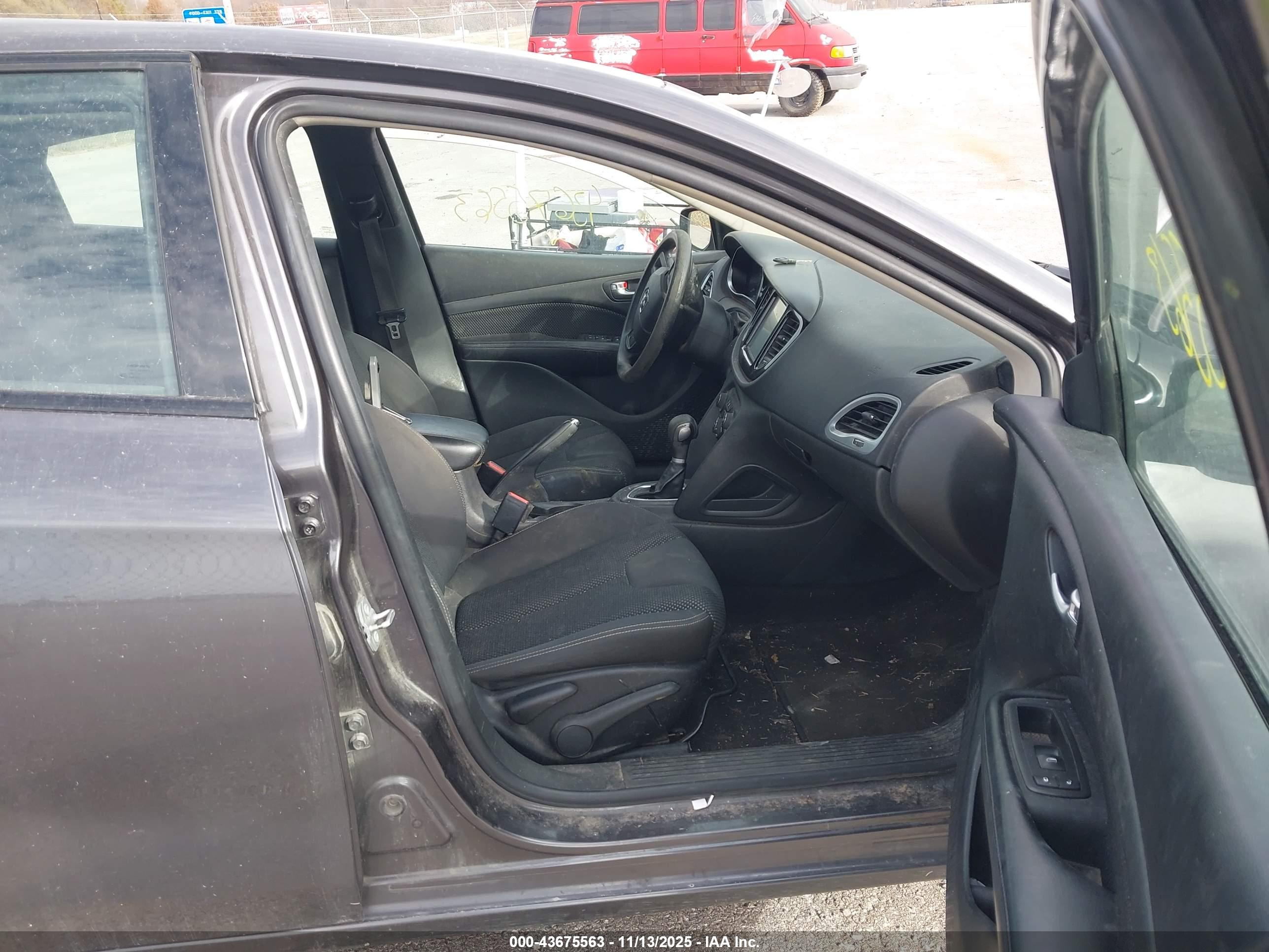 DODGE DART image 5