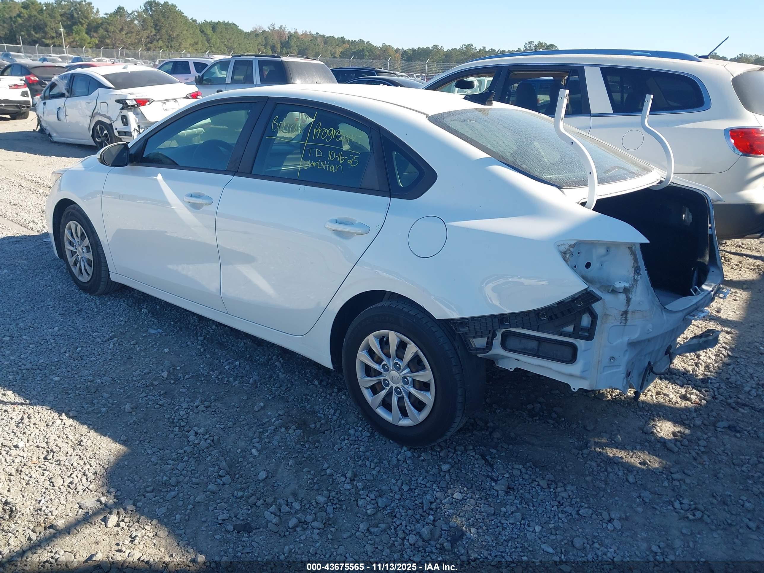 KIA FORTE image 3
