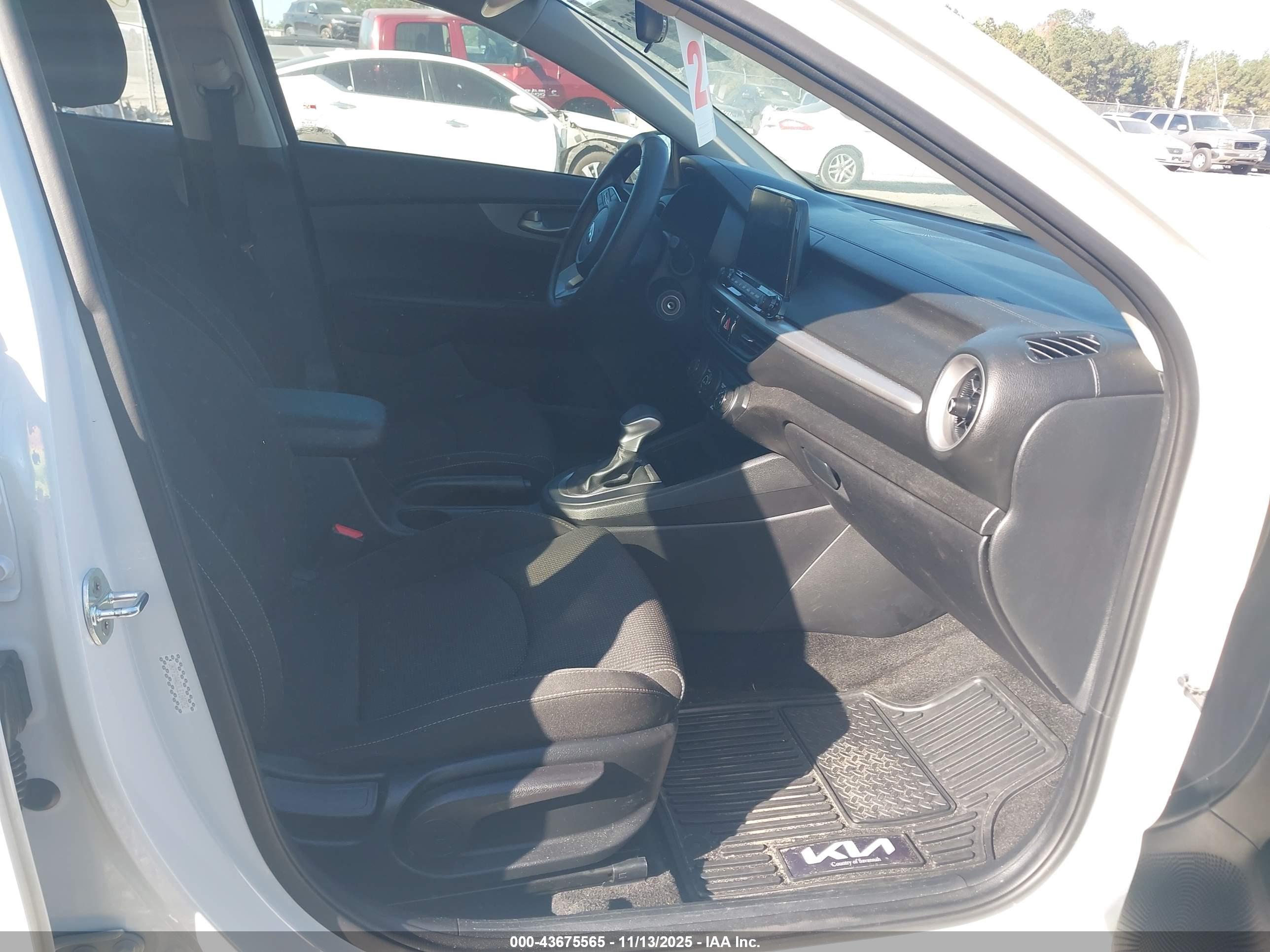 KIA FORTE image 5